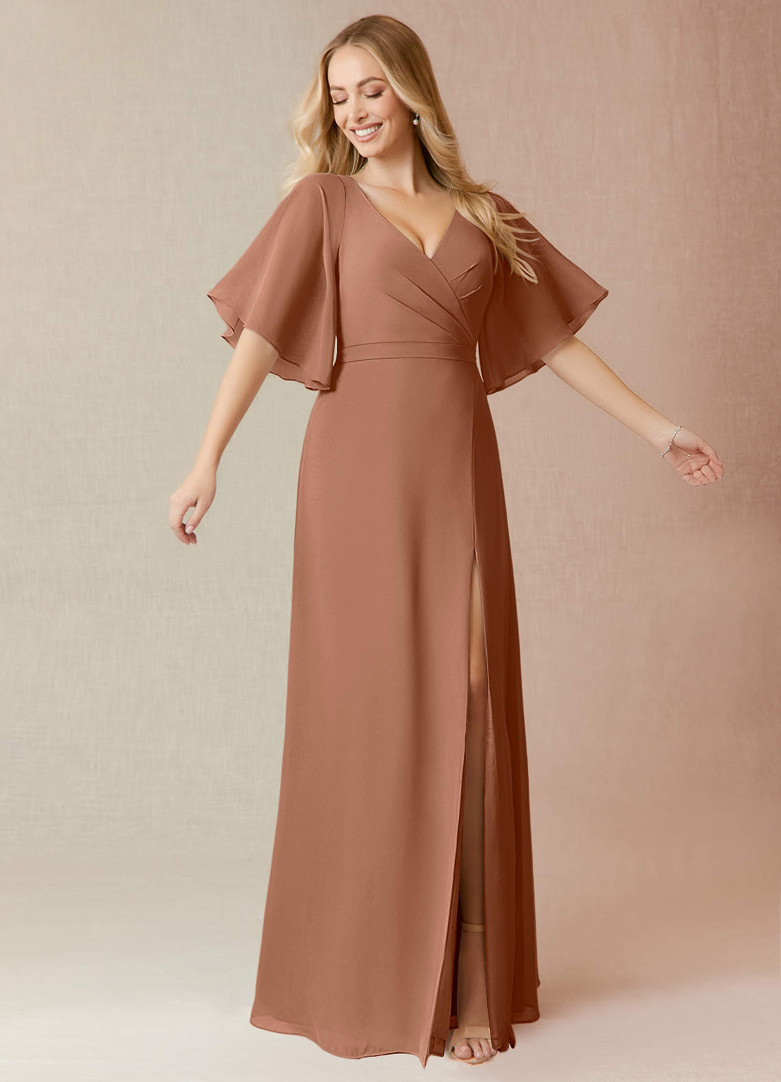Azazie Cierra Jurken voor bruidsmeisjes Jurk van Chiffon met A-Lijn V-hals Bronzeertint image1