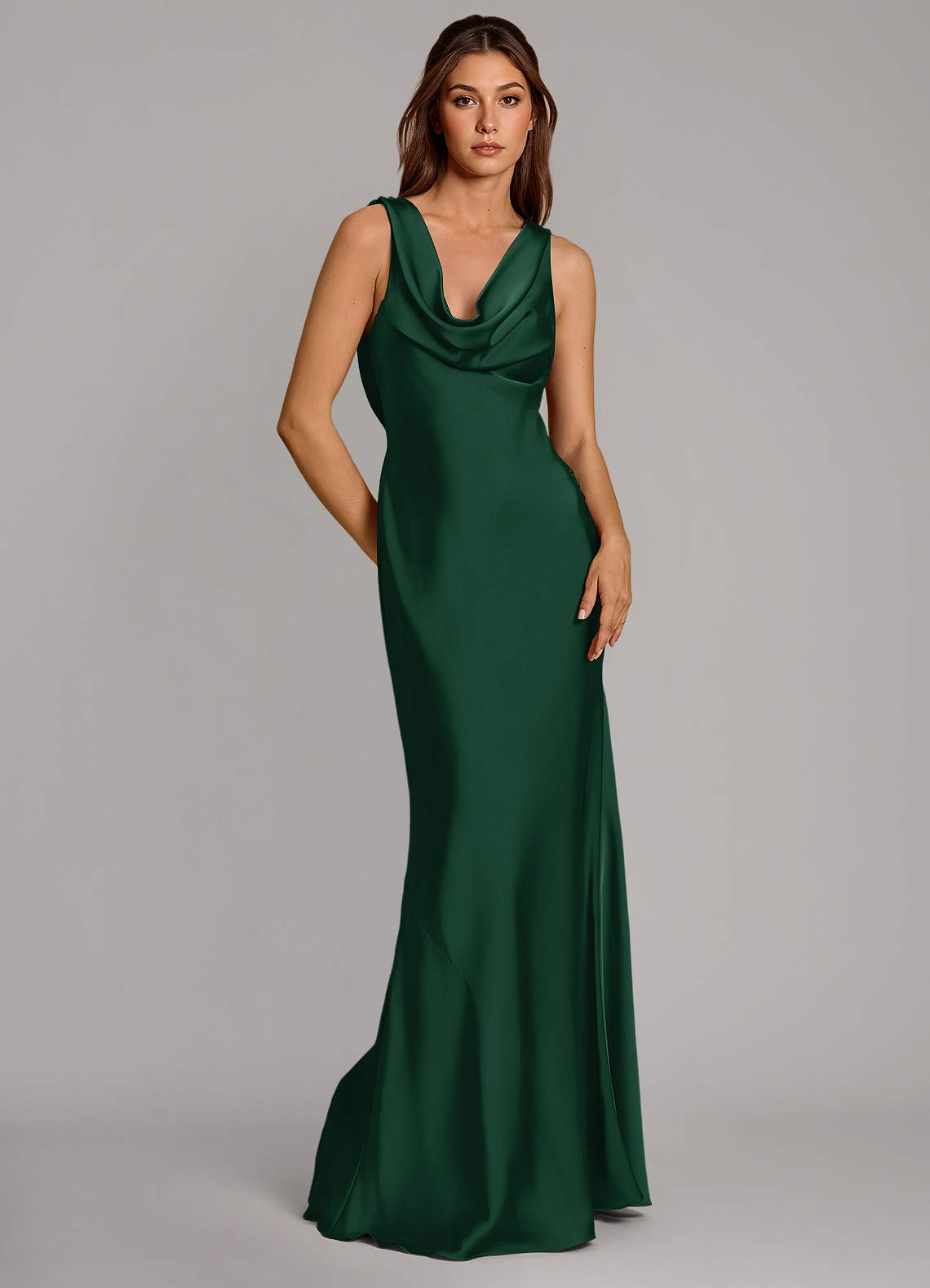 Azazie Cheryl Vestidos de damas de honor Vestido de Verde Oscuro de Satén Elástico de Corte Sirena image1
