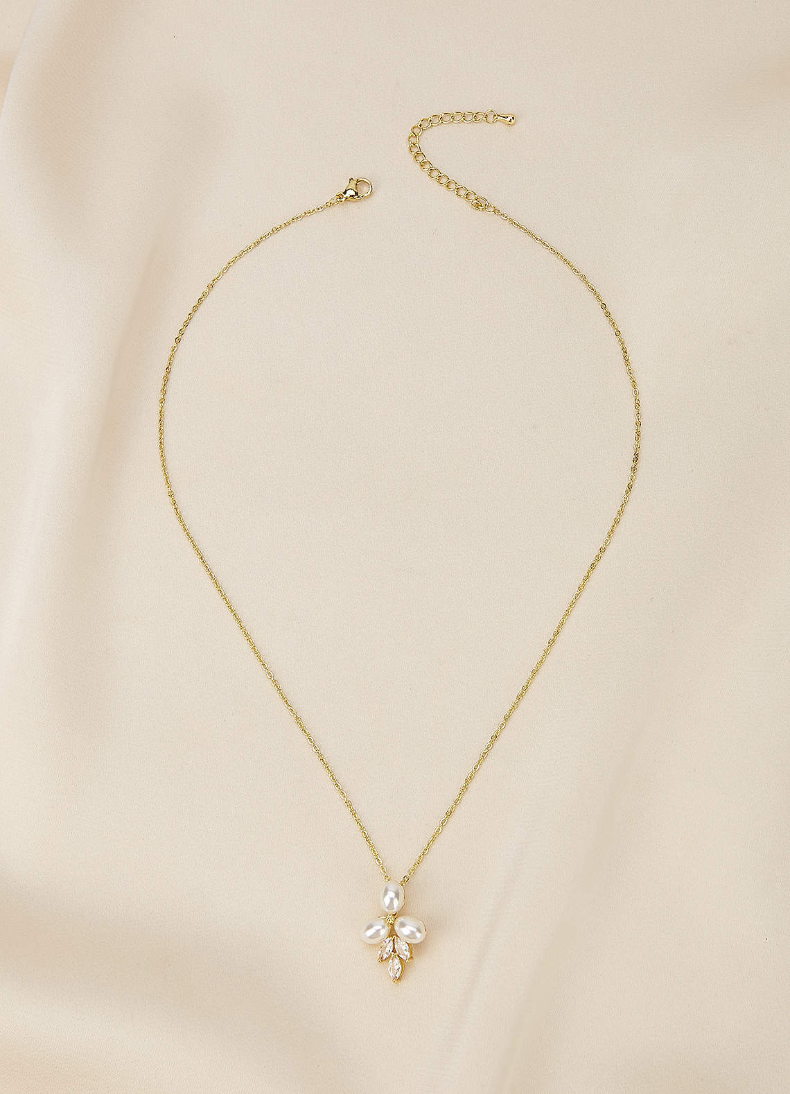 front Collana a goccia di trifoglio
