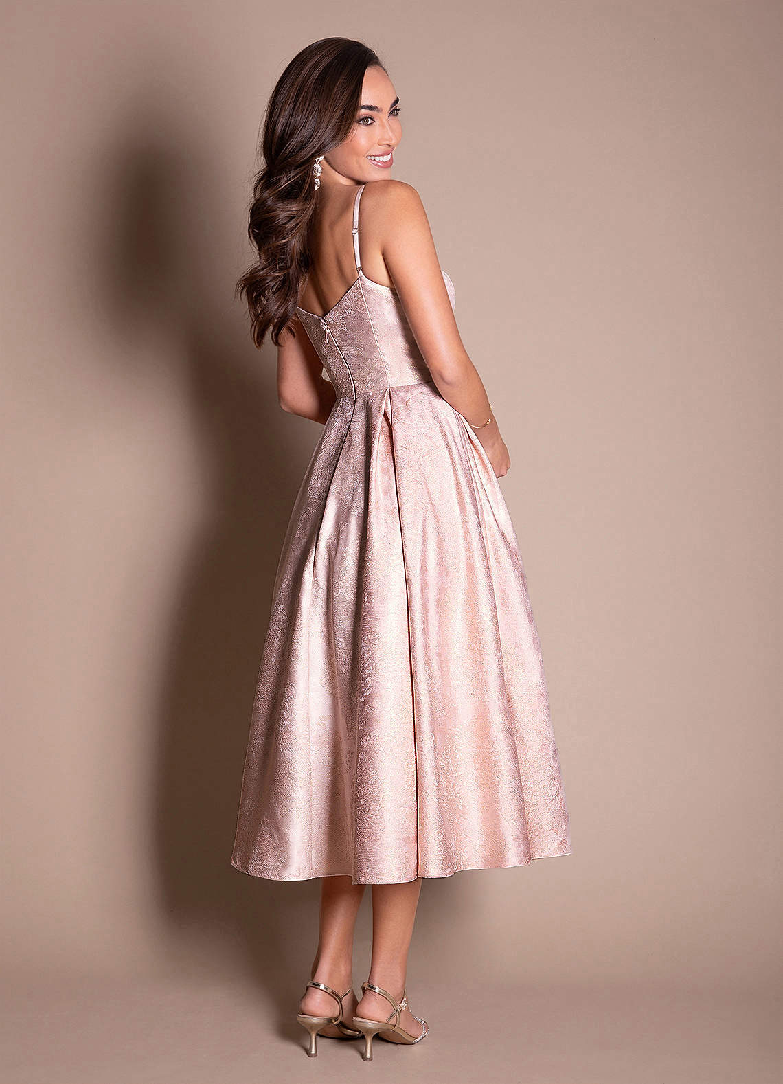 Vitoria Blush Guld Midikjole image3