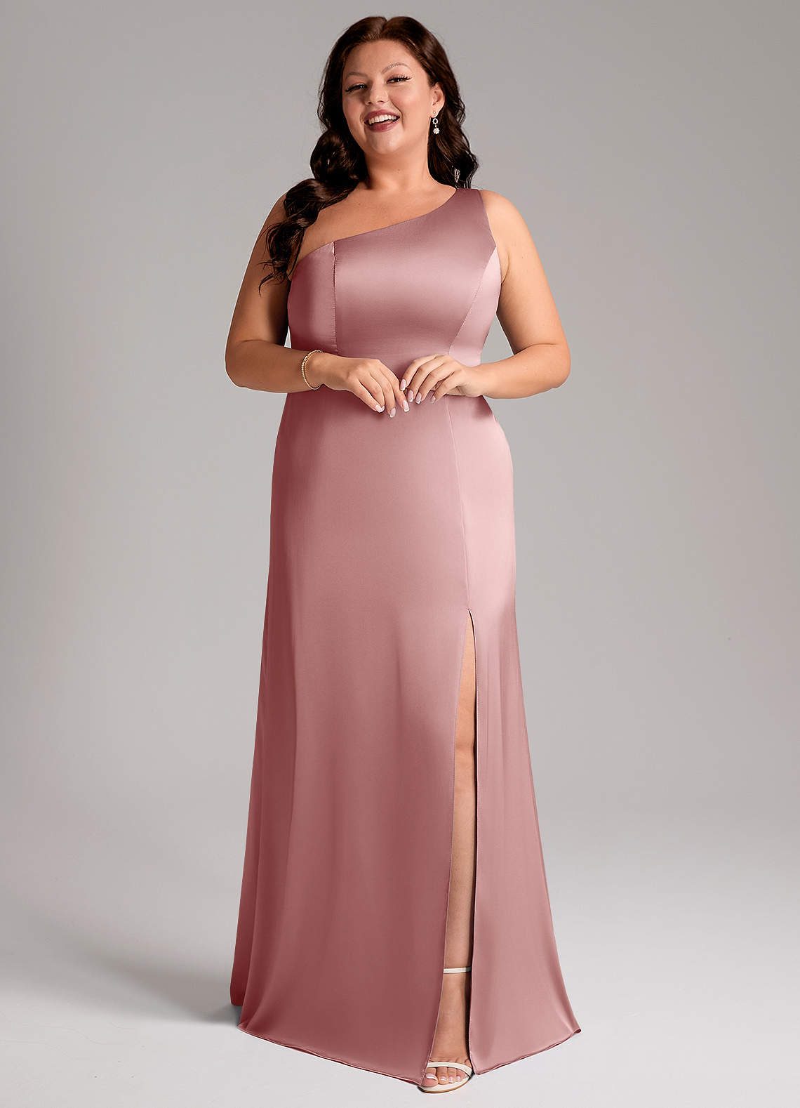 Azazie Phaedra Vestidos de madrinha de casamento Vestido Rosa Empoeirada de Cetim elástico de Linha A com Um ombro image5