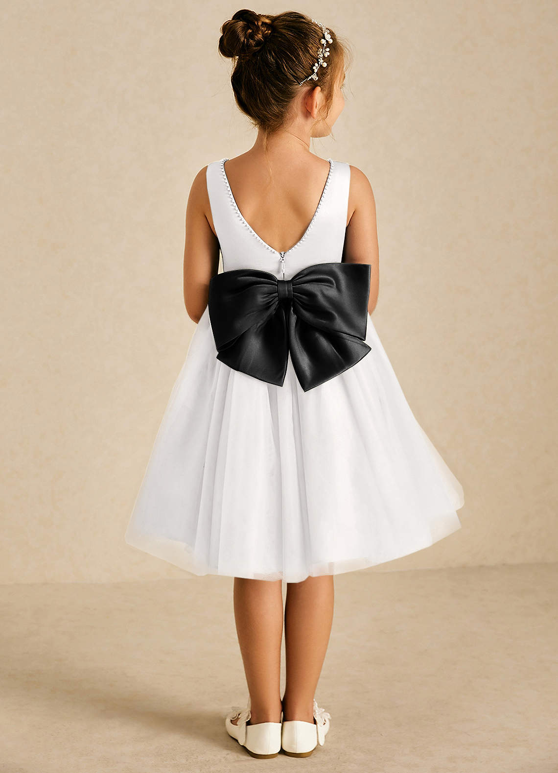 Azazie Seline Abiti da Ragazza di Fiori Abito A-Line in Tulle Fiocco Avorio Nero image1