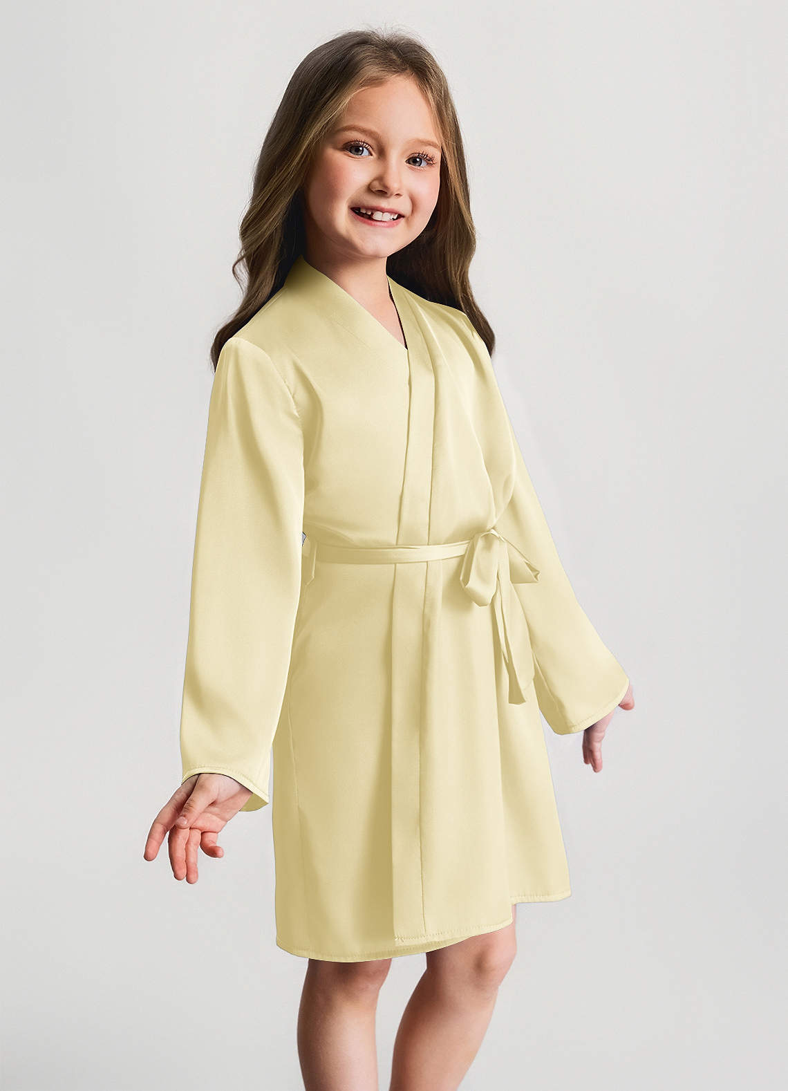 front Bata de satén para niñas