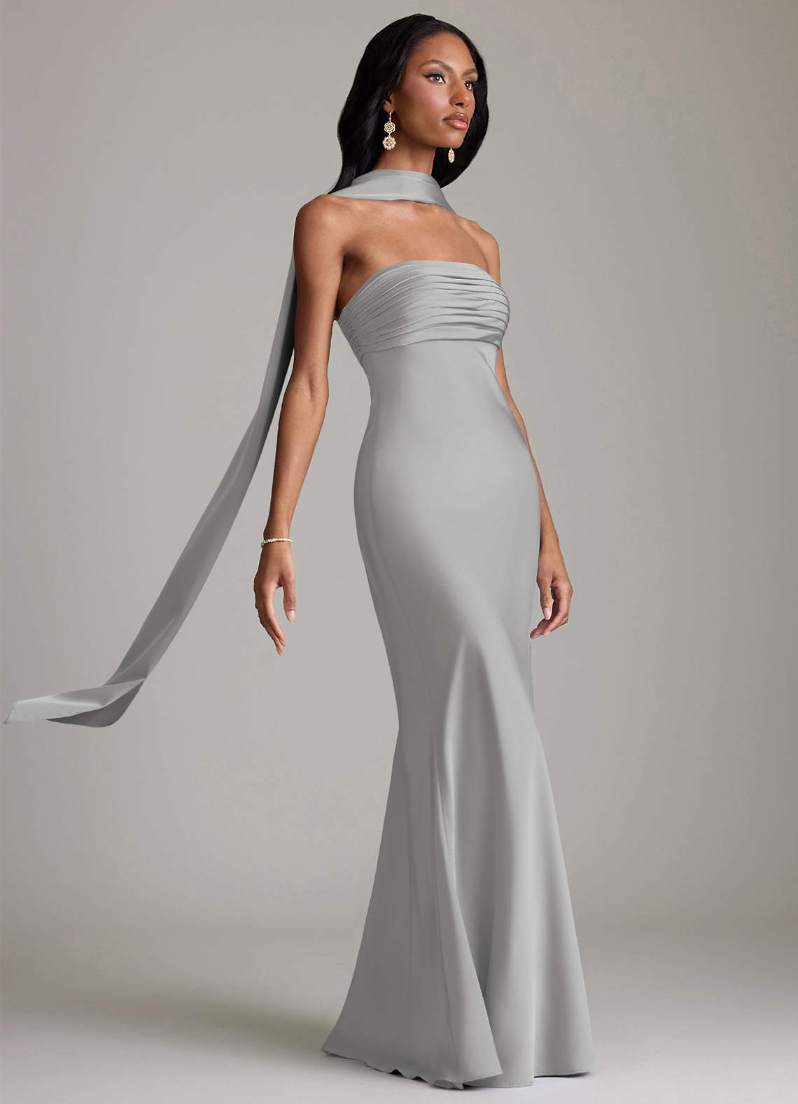 Azazie Saylor Brudtärnklänningar Klä av Sjöjungfru i Stretch Satin Axelbandslös Silver image9