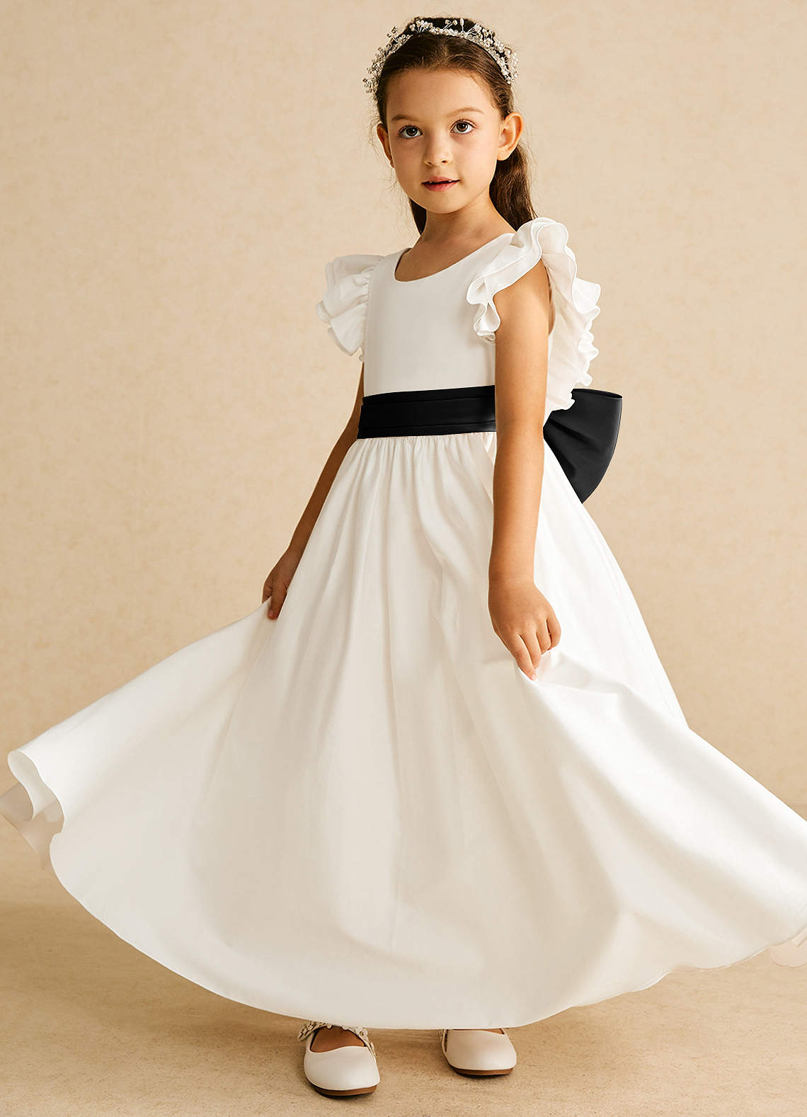 Azazie Aero Vestidos de florista Vestido Marfim Preto de Algodão de Linha A com Plissado image1