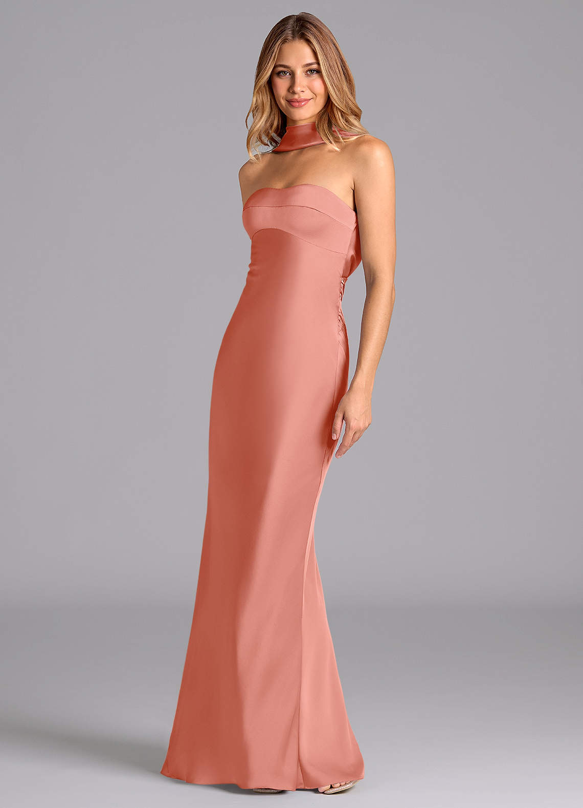 Azazie Lusinda Vestidos de damas de honor Vestido de Coral de Satén Elástico de Corte Sirena con Sin tirantes image1