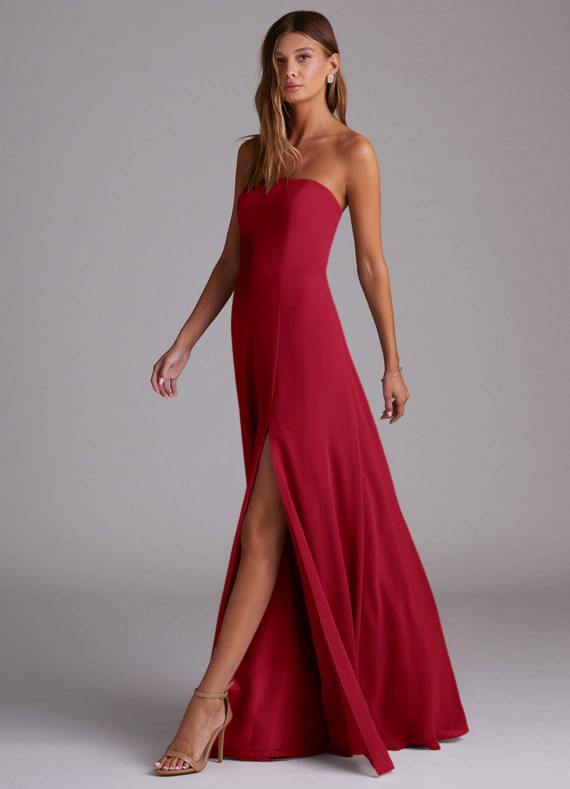 Azazie Wren Vestidos de damas de honor Vestido de Escarlata de Gasa de Corte en A Convertible con Corte Lateral image3