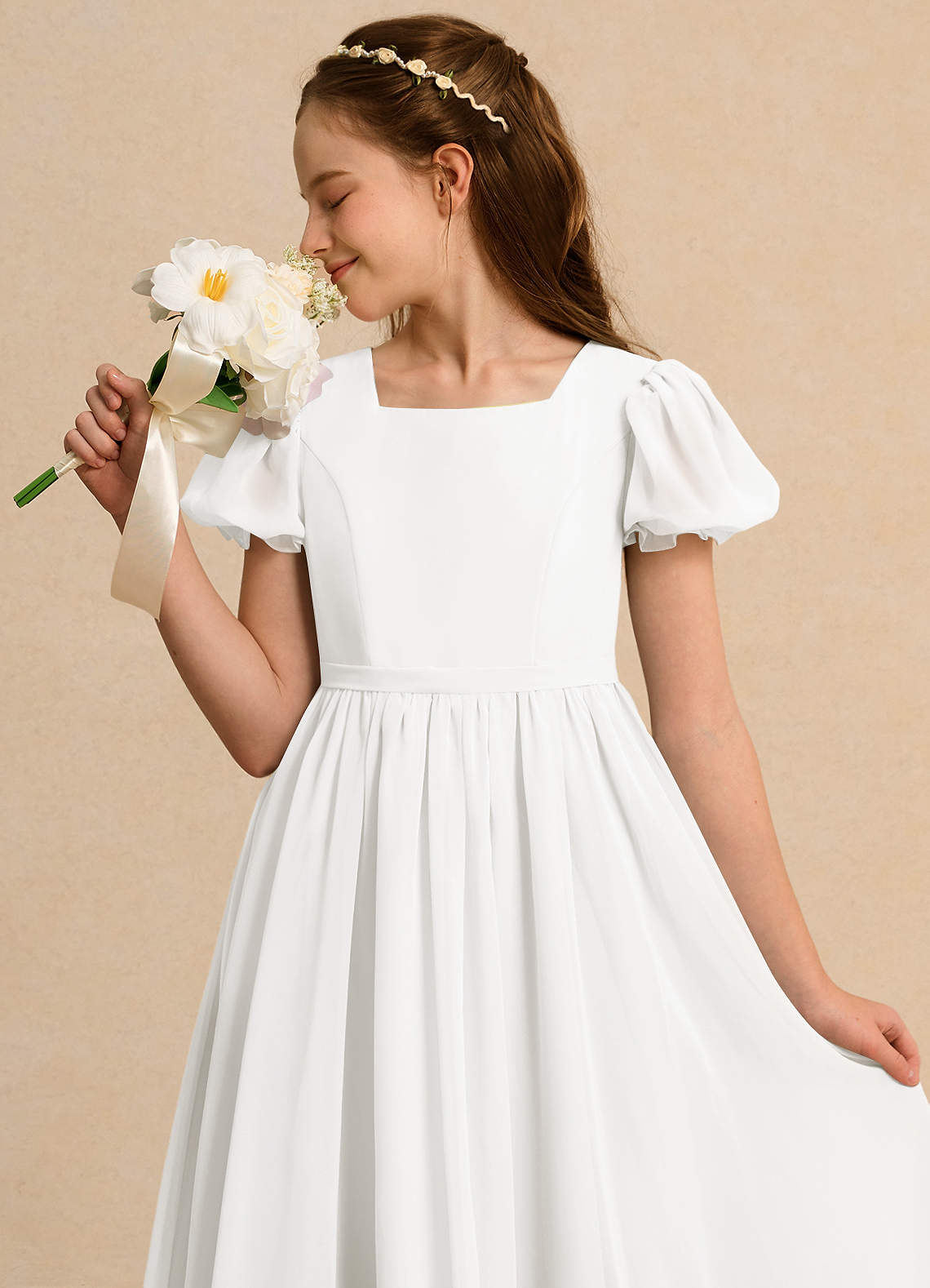 Azazie Lilia Girls Formal Kukkatyttöjen mekot A-linja hihoilla Sifonki Nilkan pituus Pukeutua image4