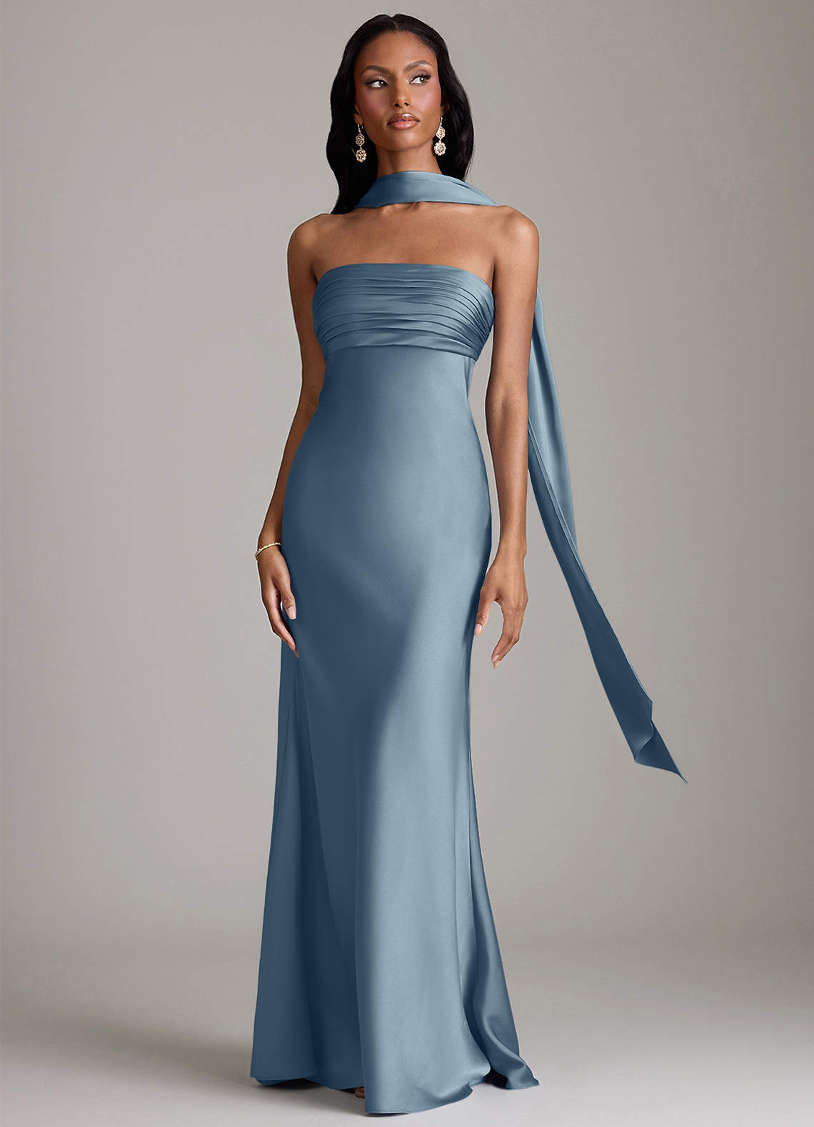 Azazie Saylor Jurken voor bruidsmeisjes Jurk van Stretch Satijn met Zeemeermin Strapless Stoffig Blauw image8