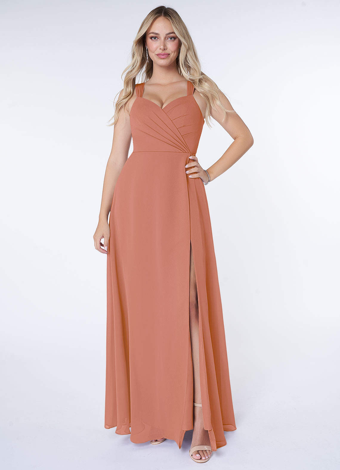 Azazie Nahrin Vestidos de damas de honor Vestido de Mai Tai de Gasa de Corte en A con Cuello en V Plisado image1