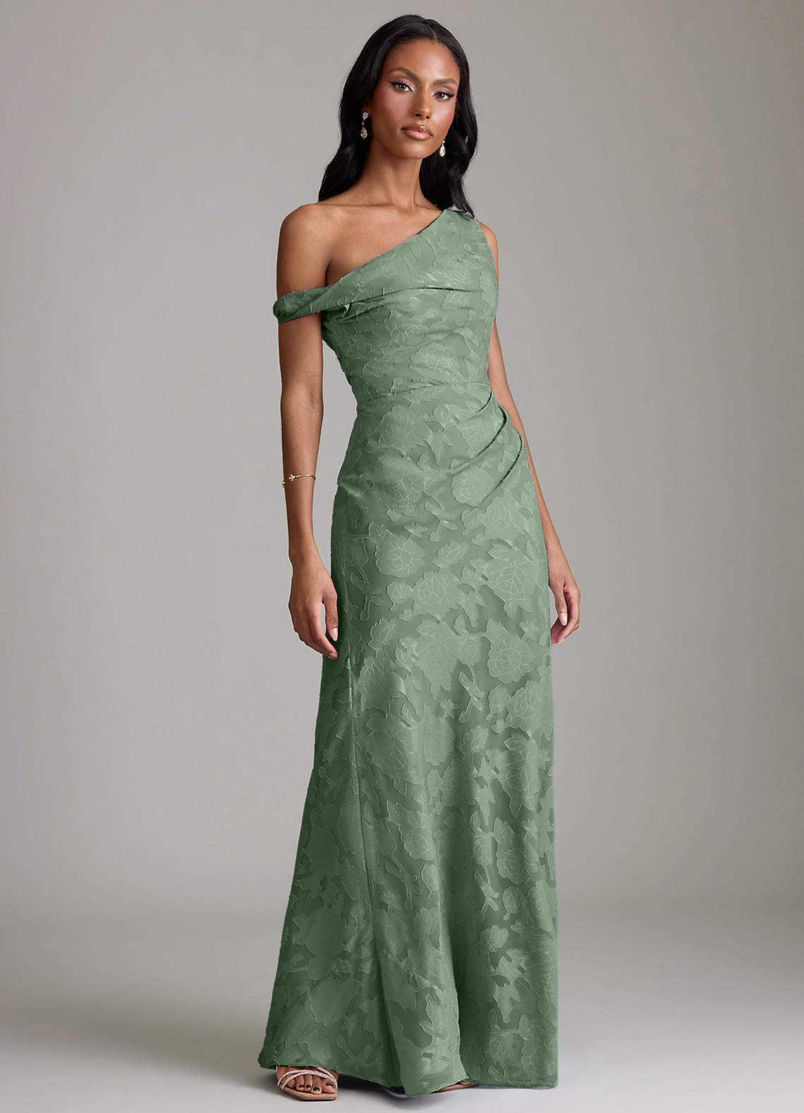Azazie Emerson Vestidos de damas de honor Vestido de Matcha de Devorado Floral de Corte Sirena con Vestidos sin tirantes image3