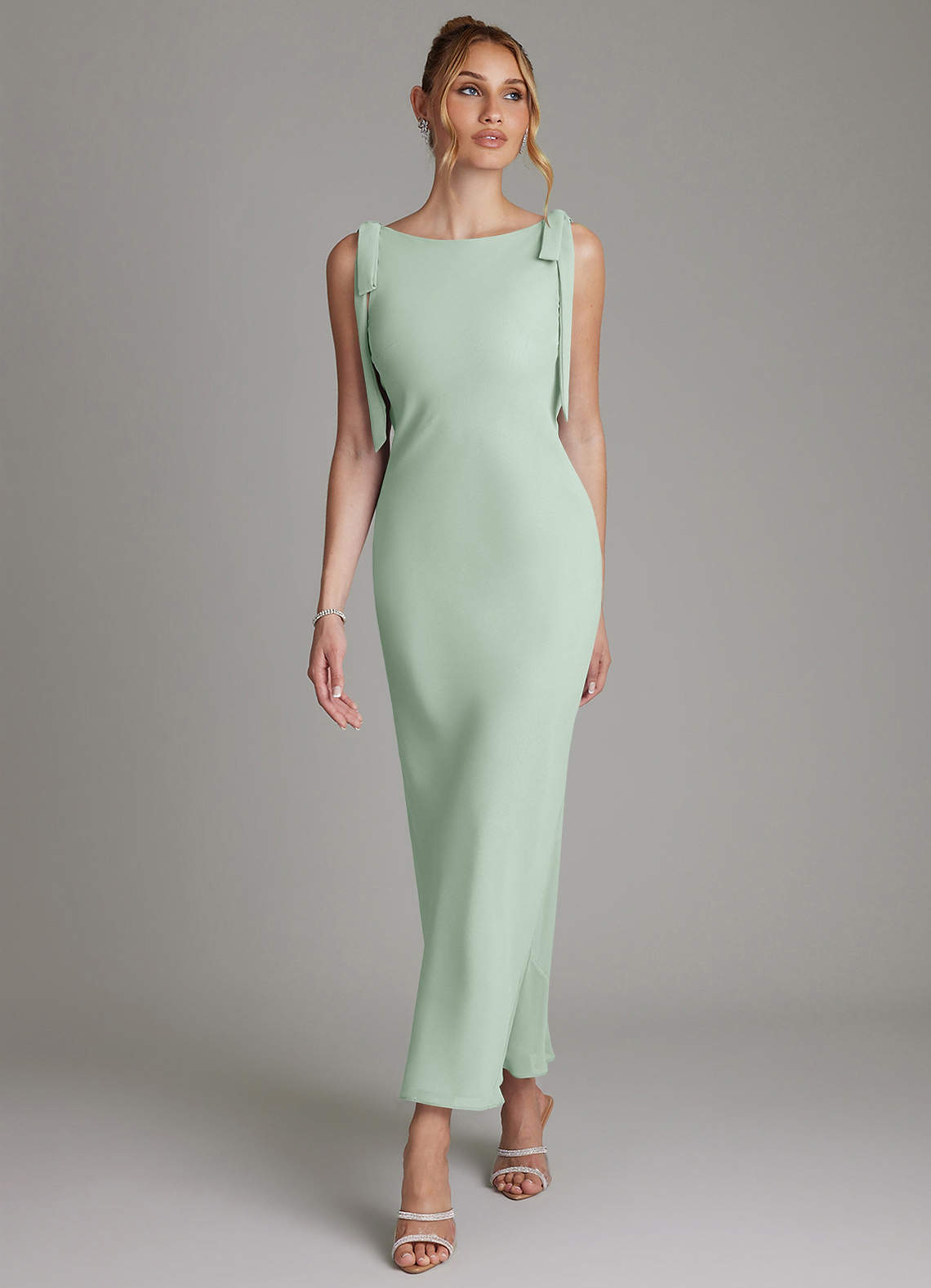 Azazie Luddie Vestidos de madrinha de casamento Vestido Agave de Chiffon de sereia com Arco image3