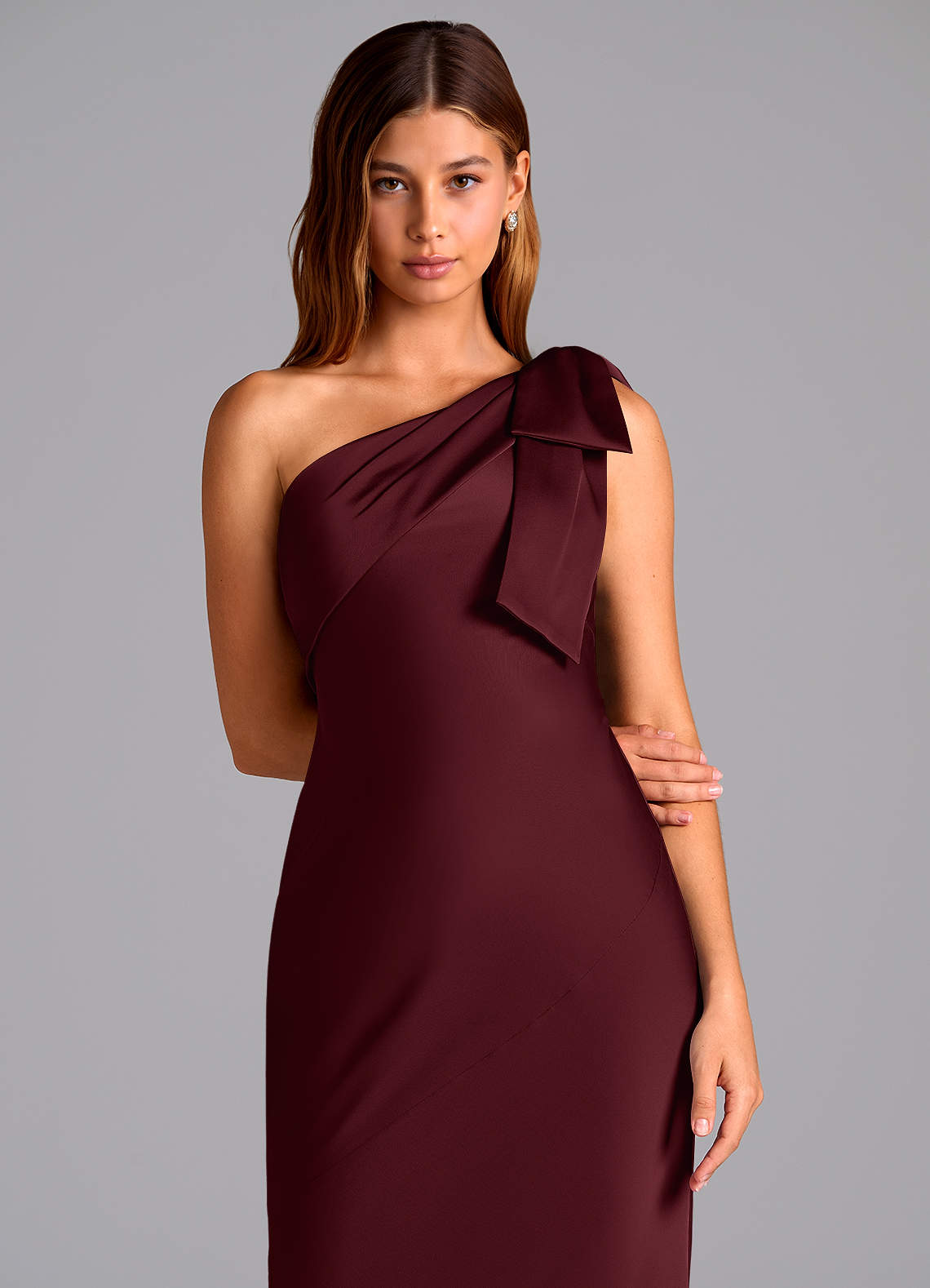 Azazie Yuanna Brudtärnklänningar Klä av Sjöjungfru i Stretch Satin Ena axeln Cabernet image6