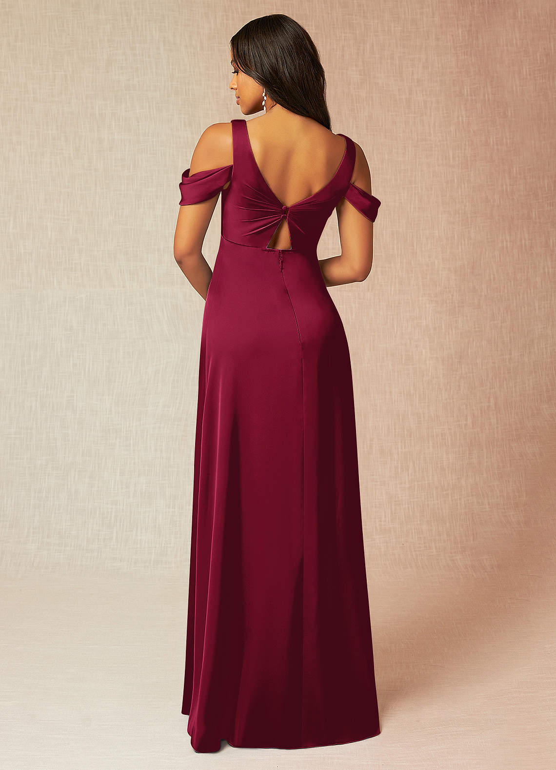 Azazie Rhea vestidos de dama de honor de maternidad Vestido de Corte En A Off The Shoulder Plisado Hasta el suelo Satén Elástico image1