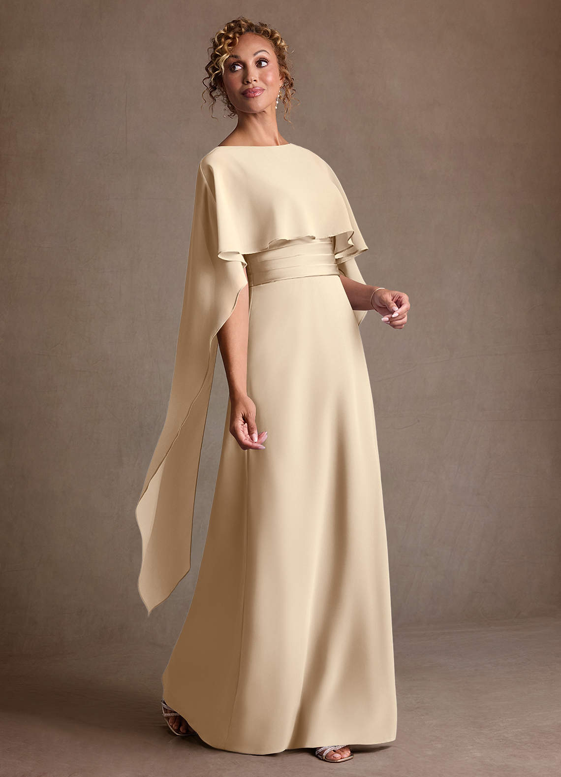 Azazie Marilla Mère de la mariée Robes Robe Trapèze en Mousseline de soie Plissée Champagne image1