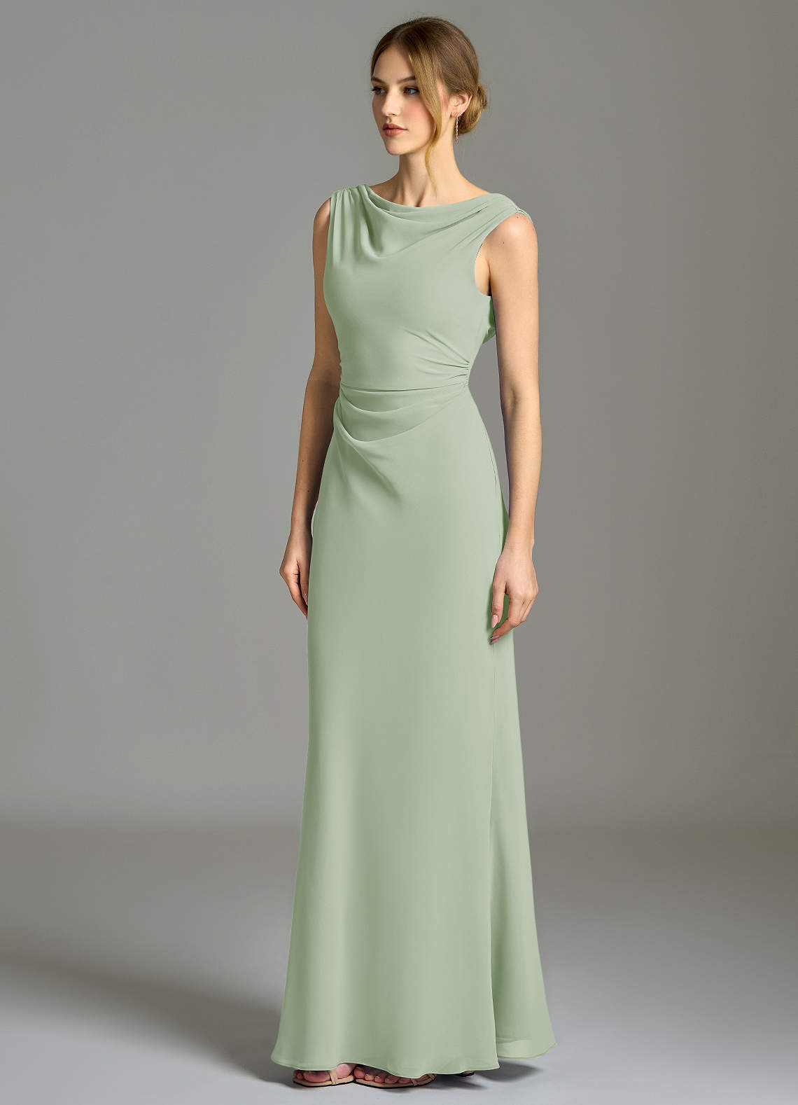 Azazie Kieryn Robes de demoiselle d'honneur Robe Sirène en Mousseline de soie Plissée Vert Sauge image2