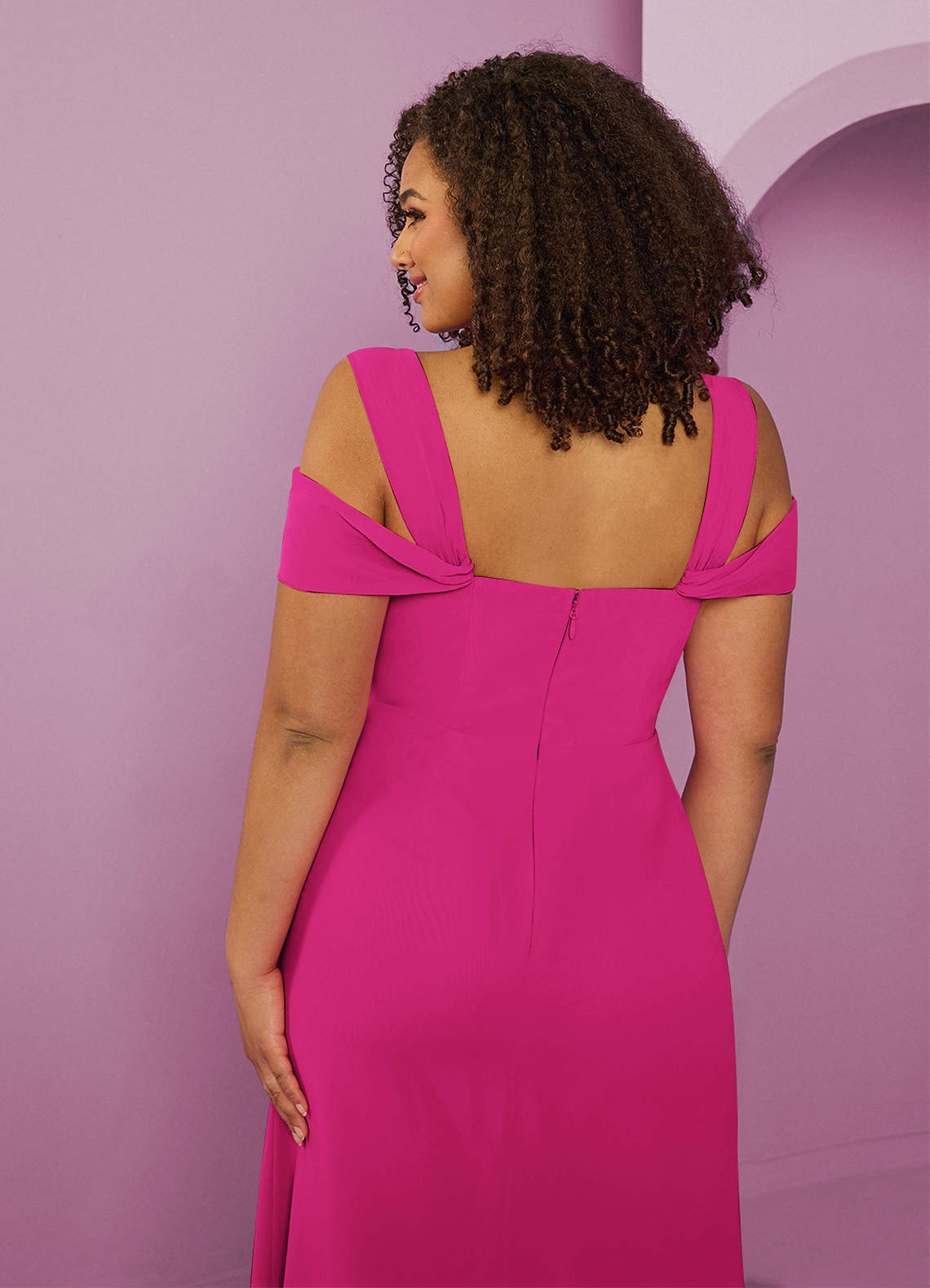 Barbie ♥ Azazie Essayer des robes à la maison Robe Trapèze en Mousseline de soie Épaule décolletée Vert Sauge image12