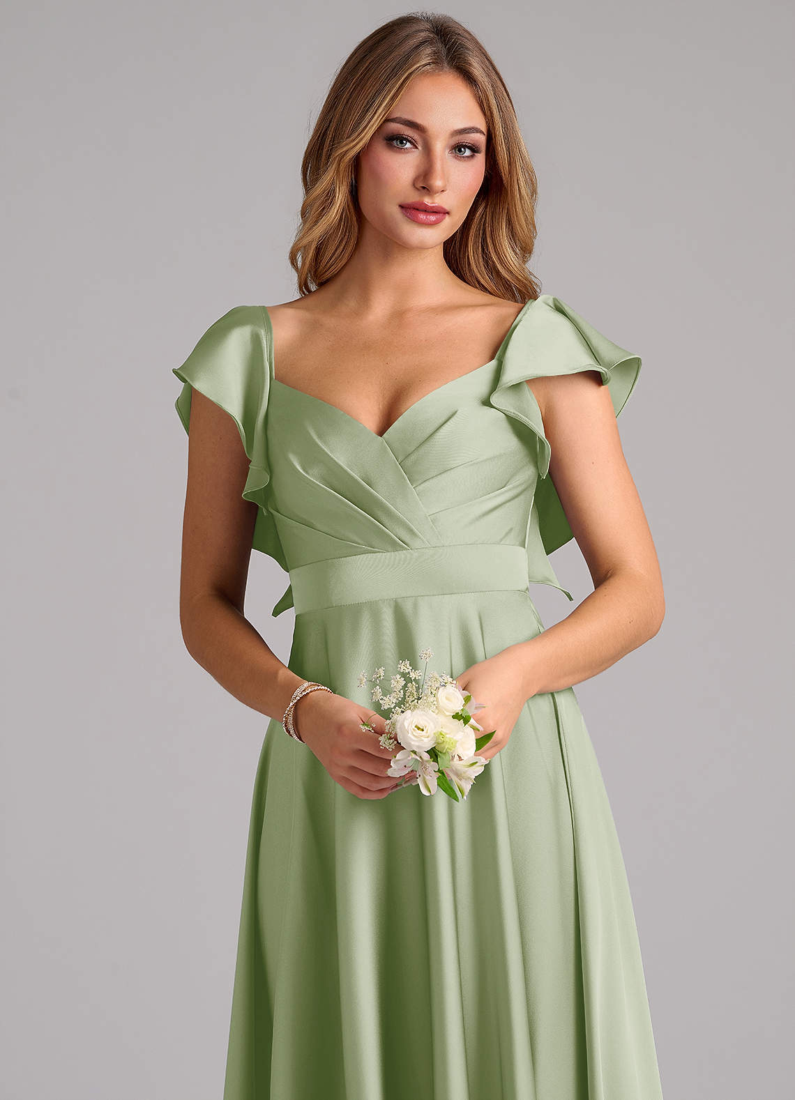 Azazie Leilani Robes de demoiselle d'honneur Robe Trapèze en Satin extensible Rayé Vert Sauge image4
