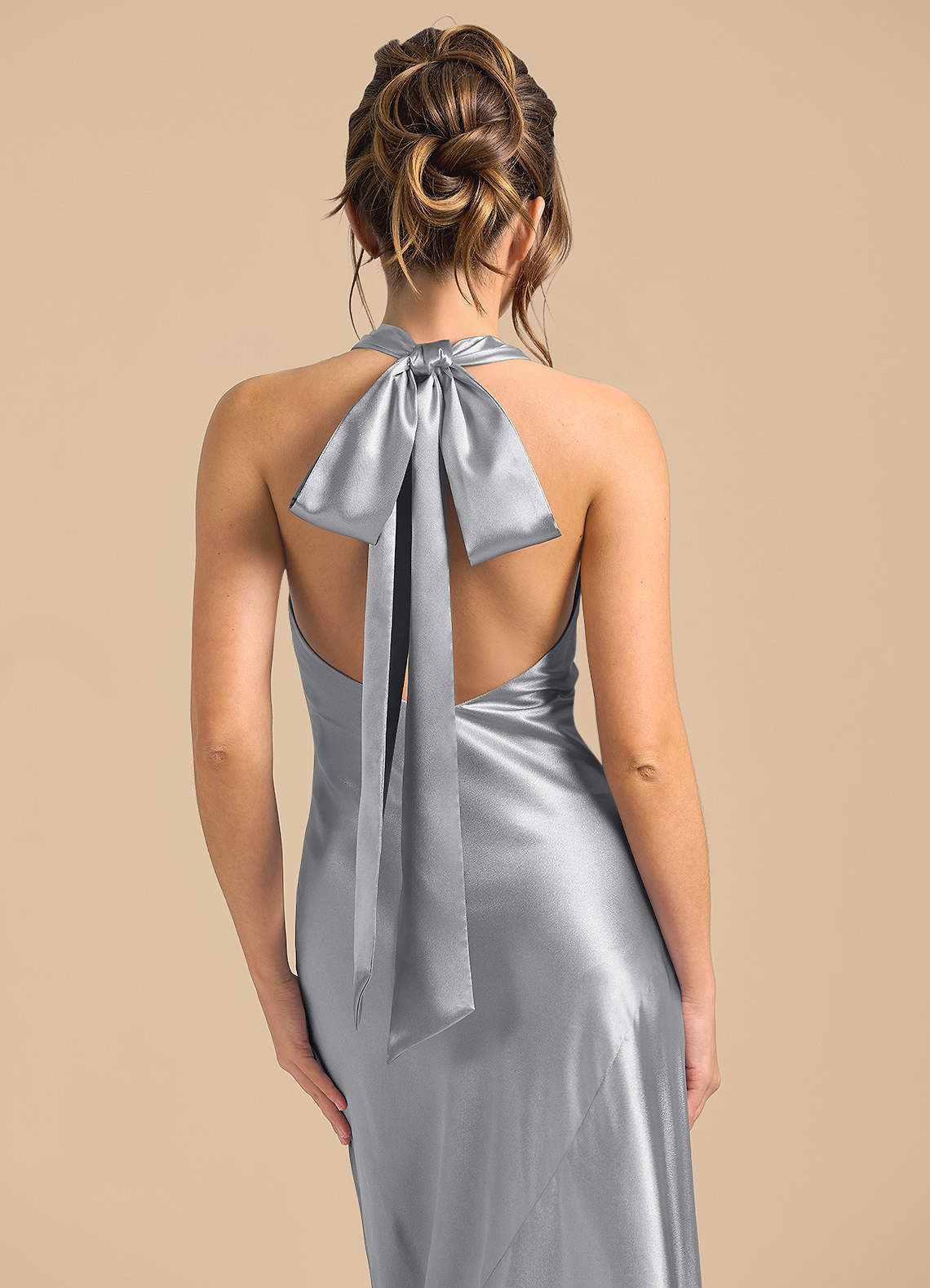 Azazie Velli Morsiusneito Mekot Vaippa Korkea kaulus Metallinen satiini Lattian pituus Pukeutua image5