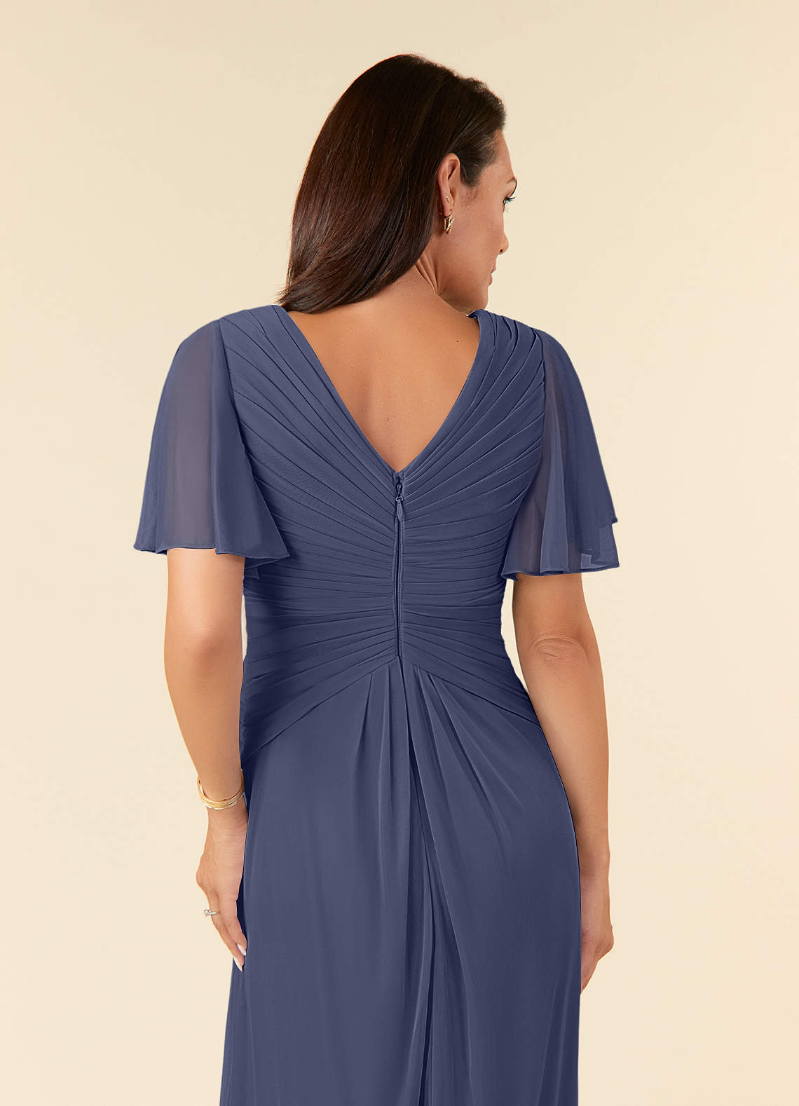 Azazie Emmeline Mère de la mariée Robes Robe Trapèze en Maille Col V plissé Bleu Orageux image5