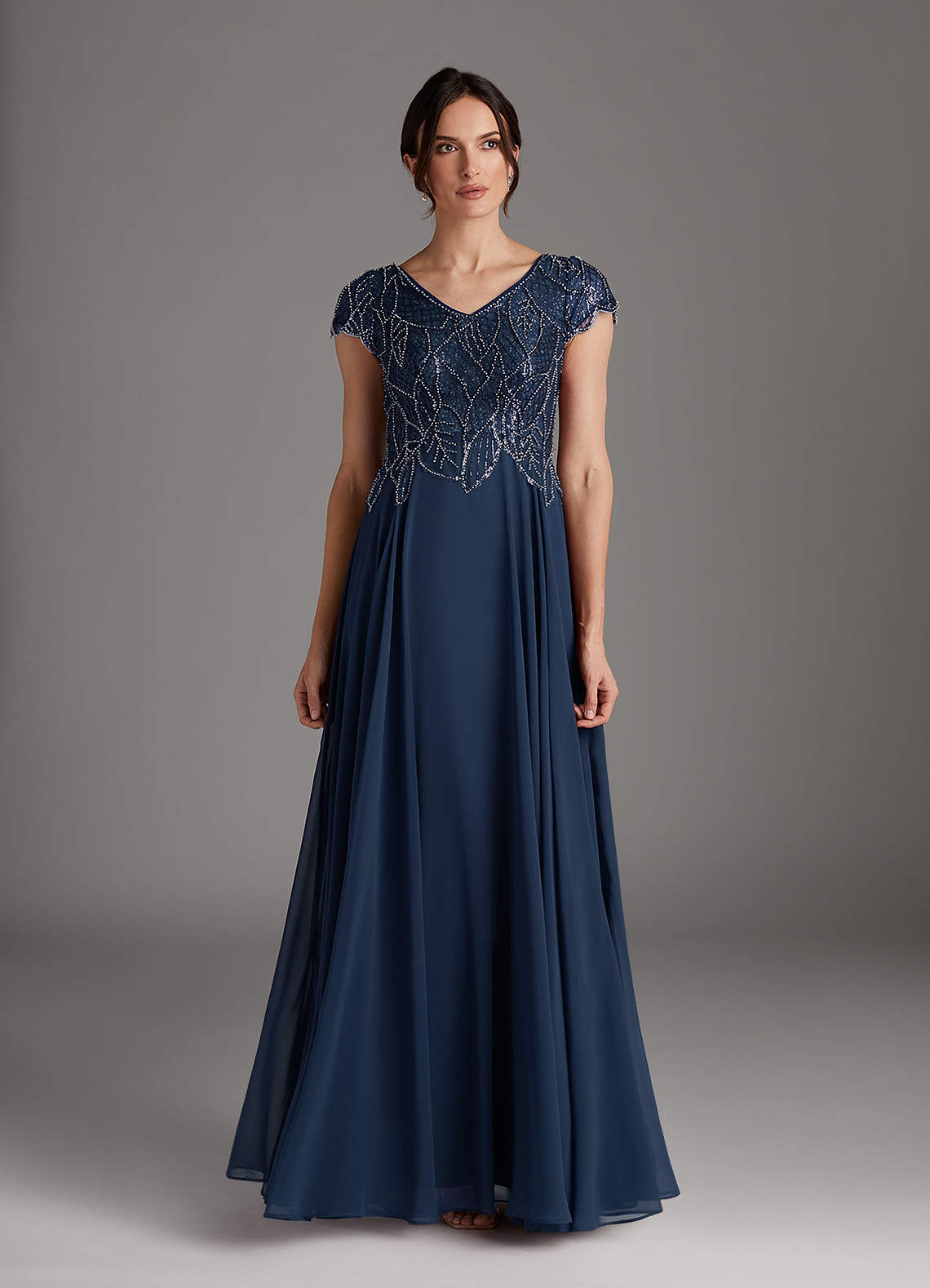 Azazie Eleanor vestidos de madre de la novia Vestido de Azul Marino Oscuro de Gasa de Corte En A con Lentejuela image1