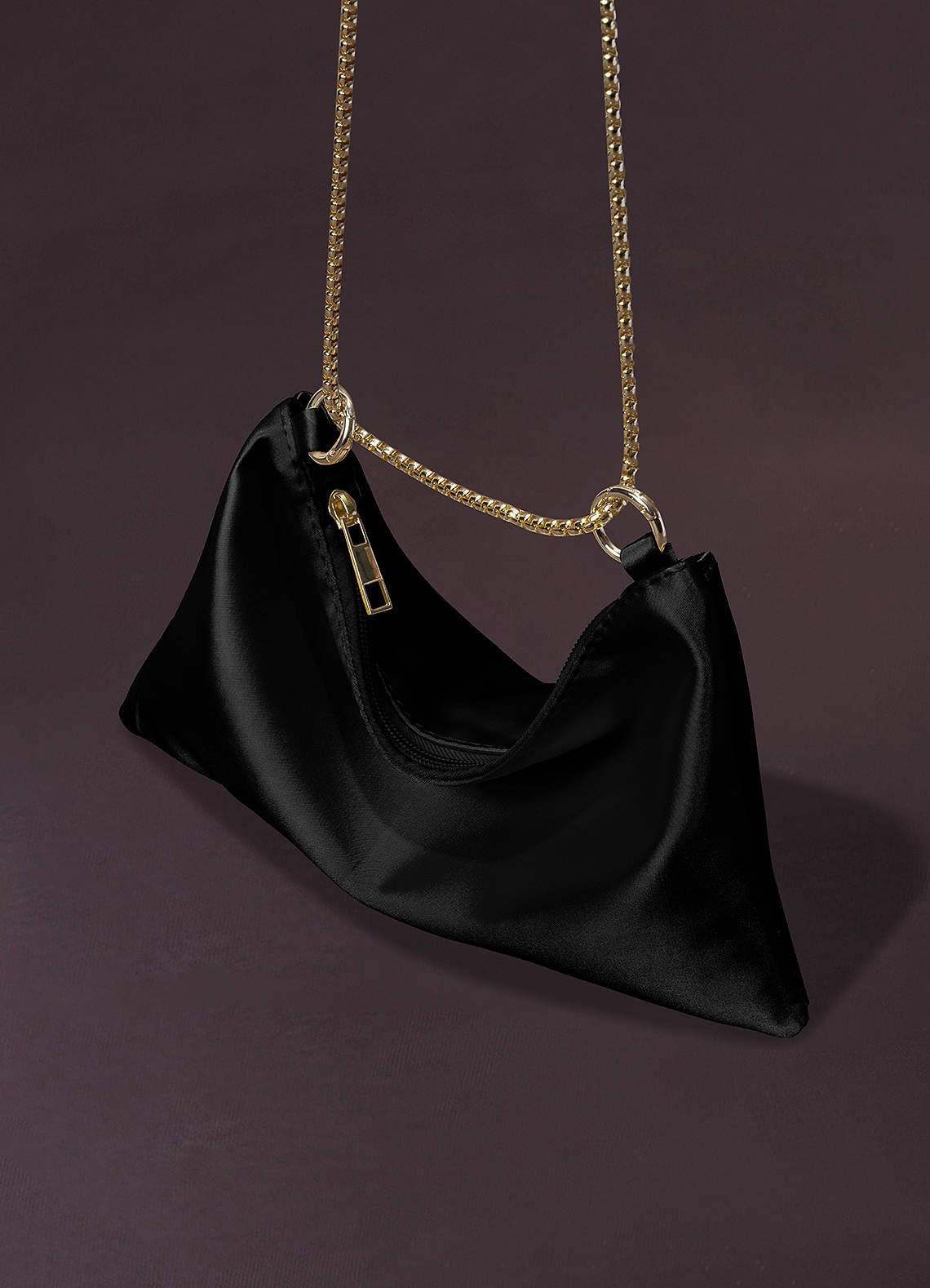 front Metallic Chain Underarm Bag