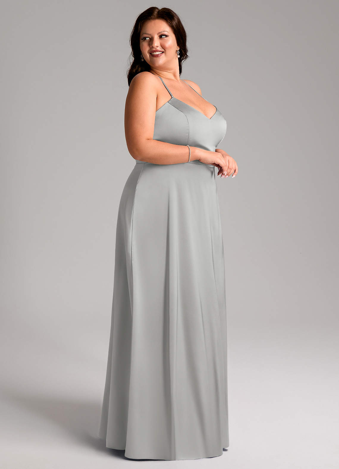 Azazie Mei Vestidos de madrinha de casamento Vestido Prata de Cetim elástico de Linha A image8