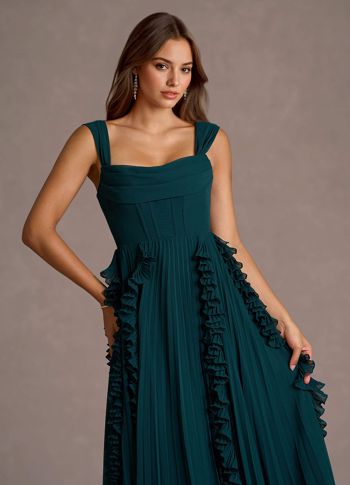オーバードレス Jaden Forest Green Maxi Dress Ready to Ship | Azazie
