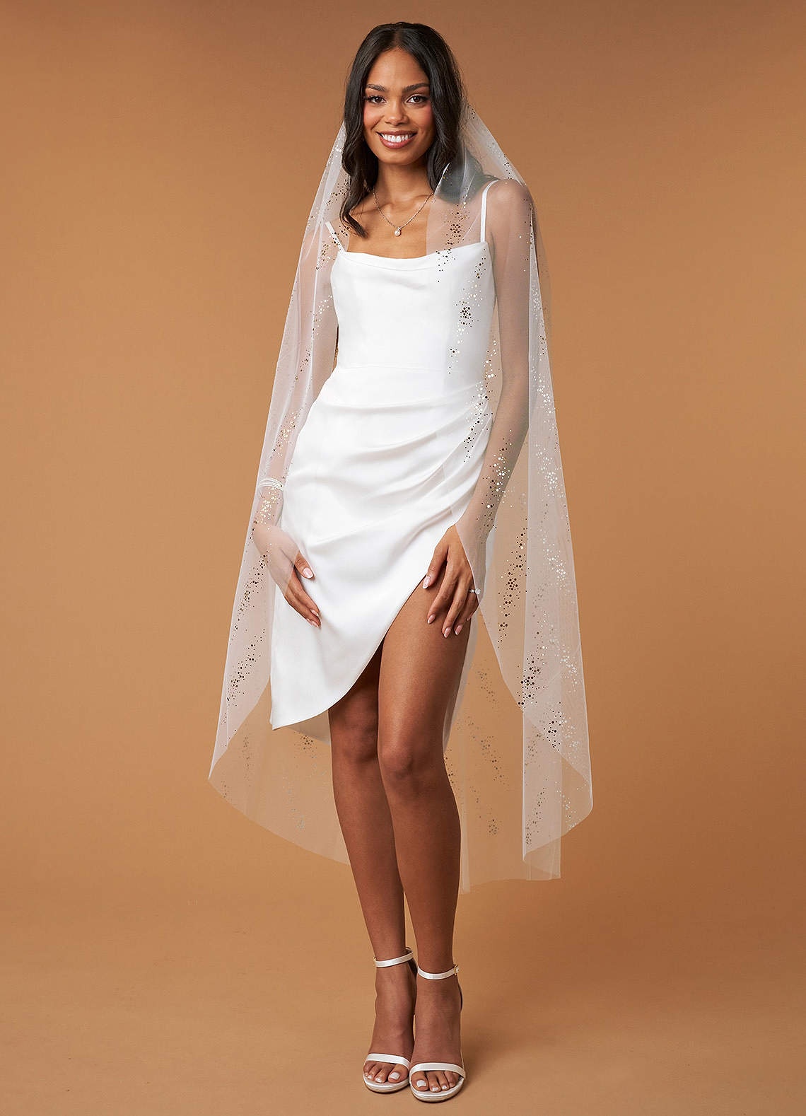 front Thora Waltz Length Veil