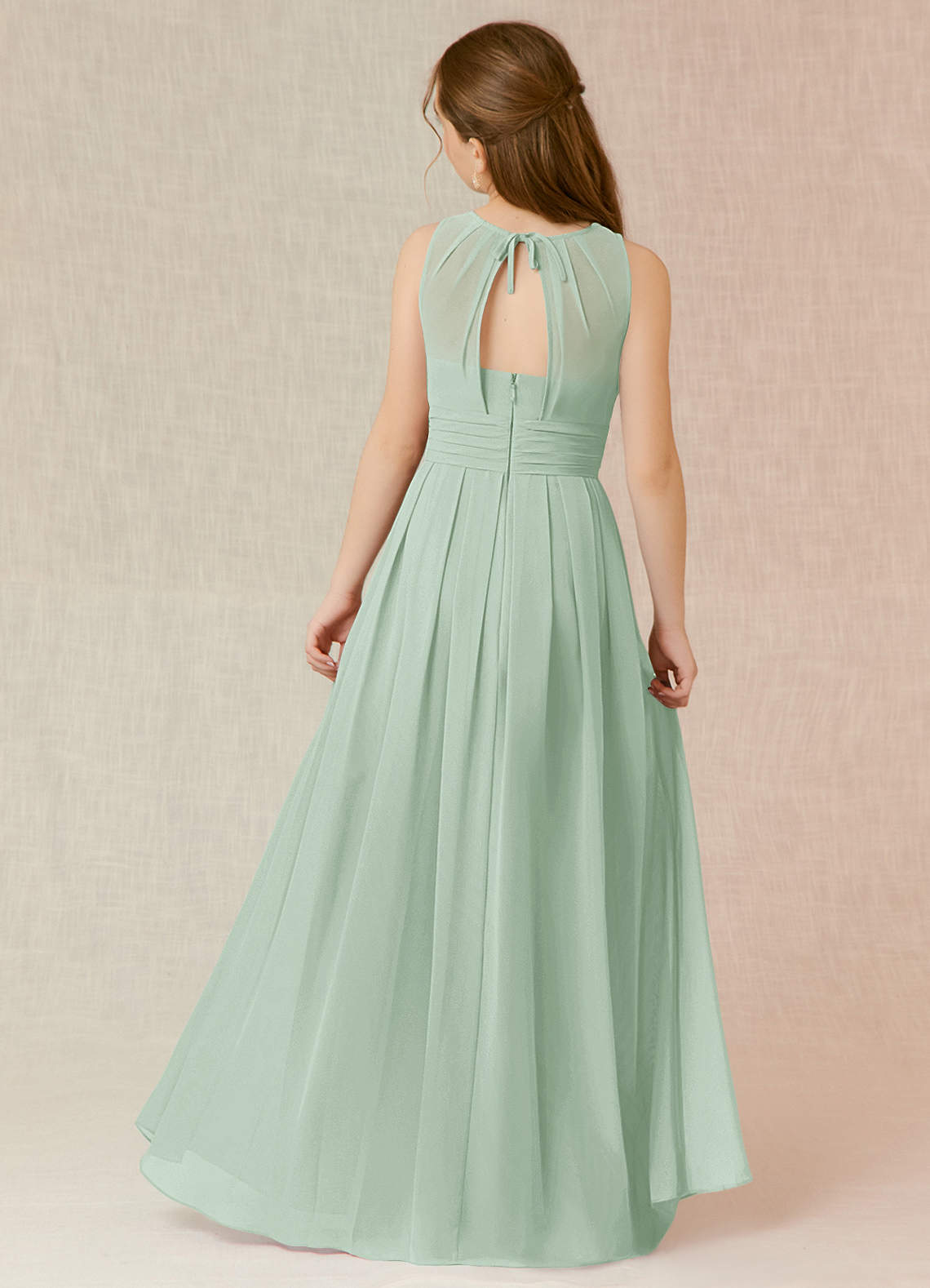 Azazie Bibiane Junior Abito A-Line in Chiffon Plissettato Agave image1