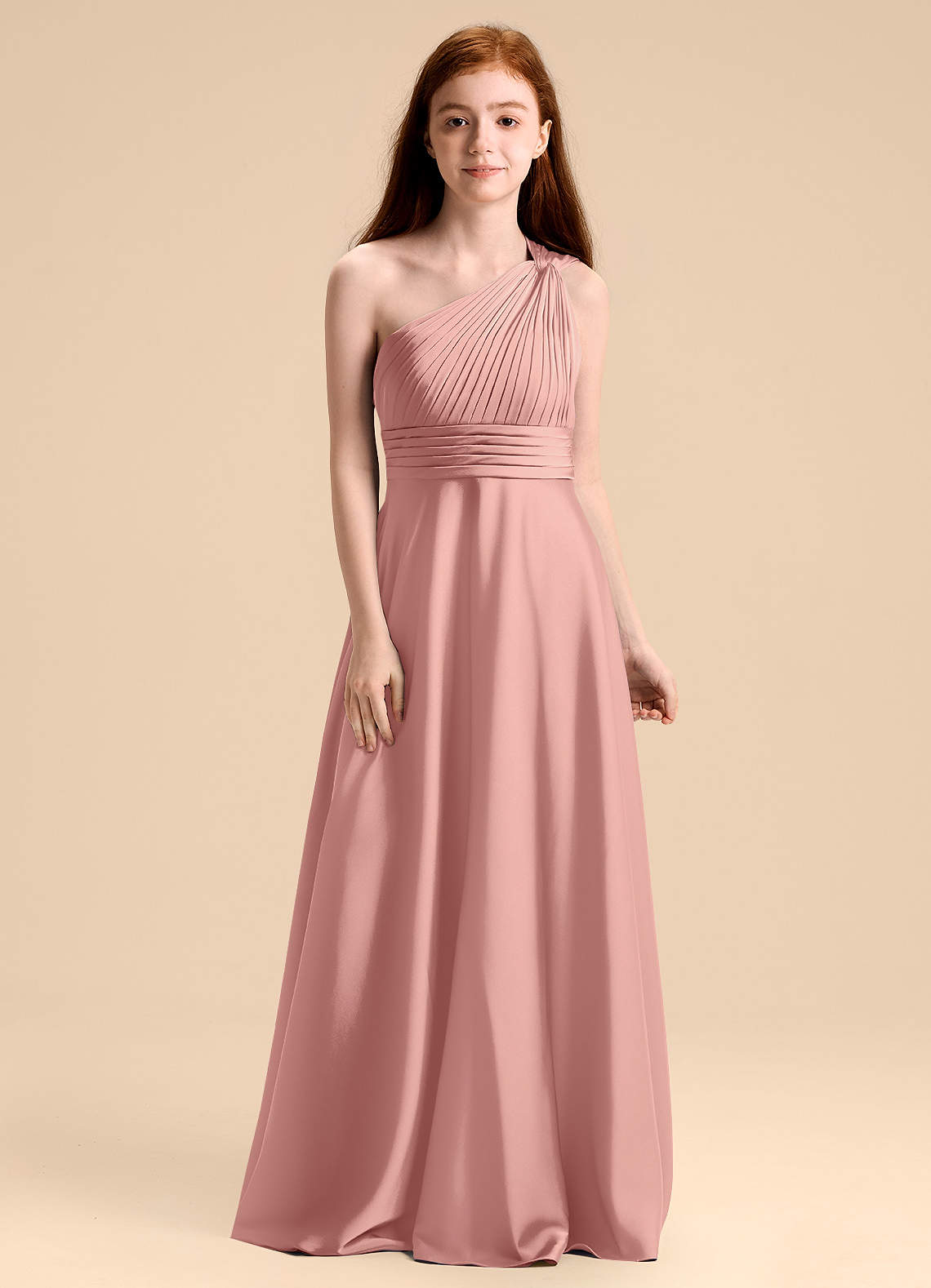 Azazie Charlize Junior Robe Trapèze en Satin extensible Plissée Rosette image1