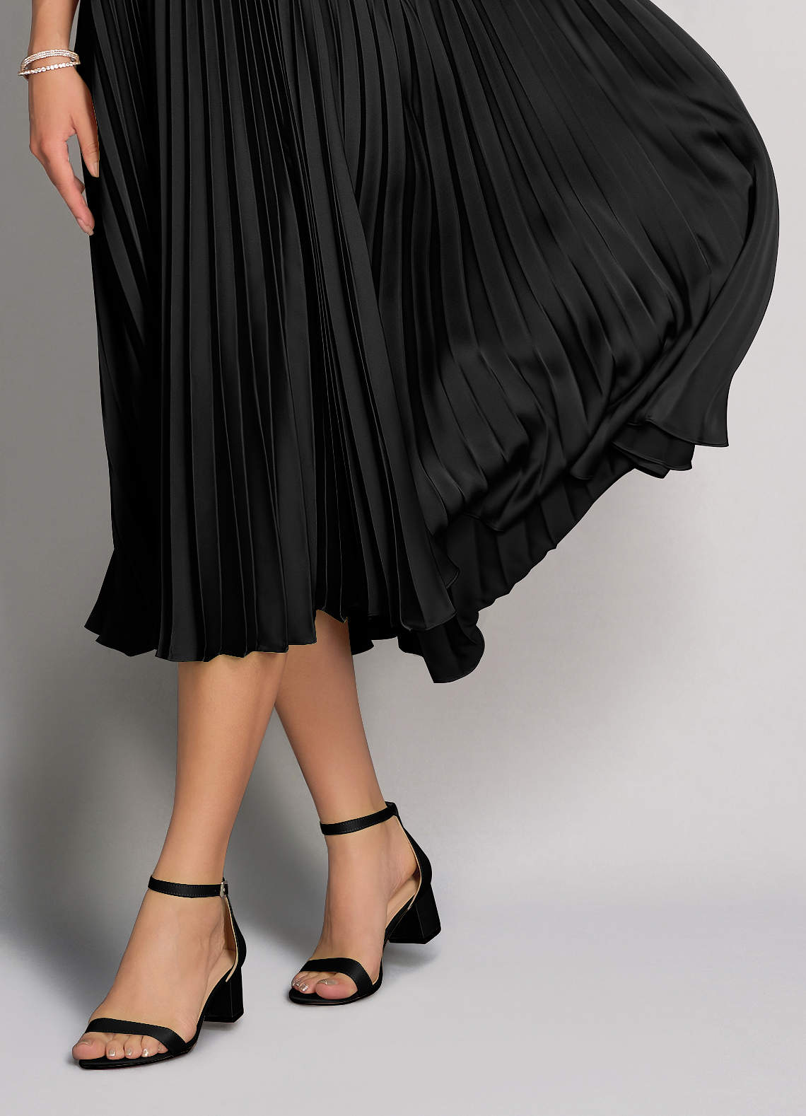 front Matching Color Matte Satin Block Heel Sandals & Envelope Clutch Set