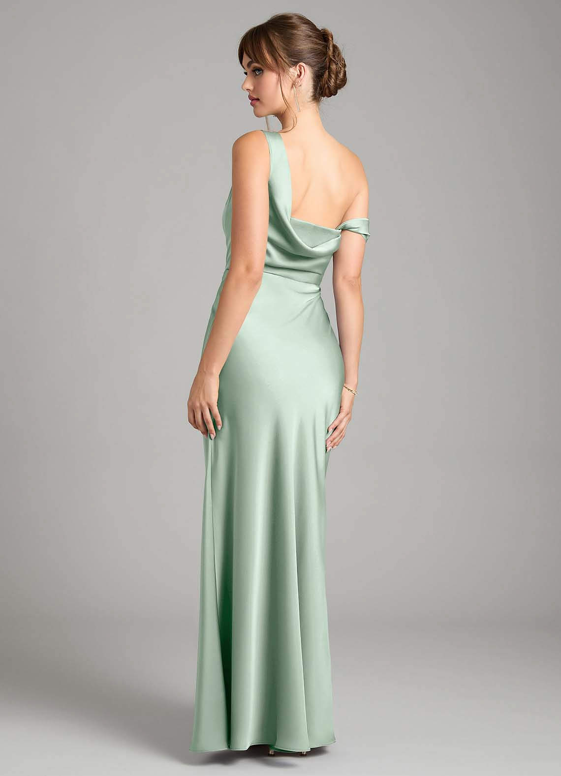 Azazie Madelyn Kjoler til hjemmeprøvning Havfrue En skulder Stræk satin Gulv-længde Kjole image1