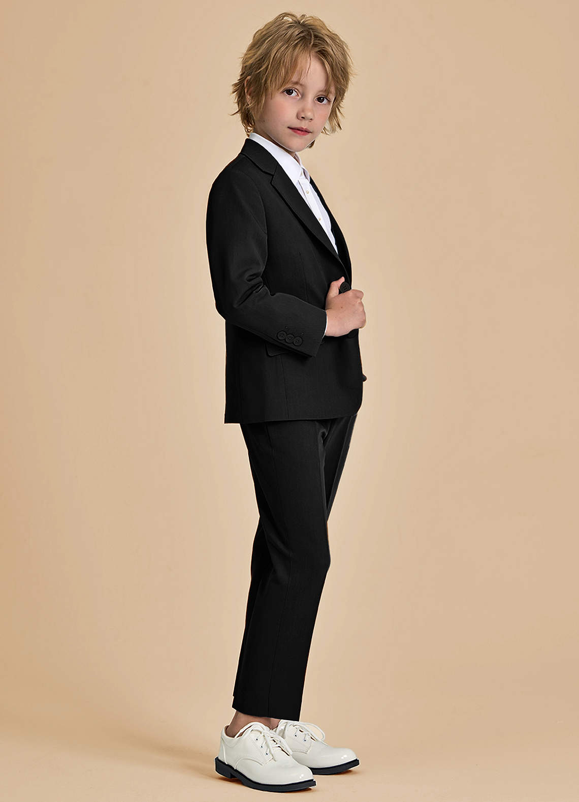 front Oliver Boys Black 2-Piece Suit