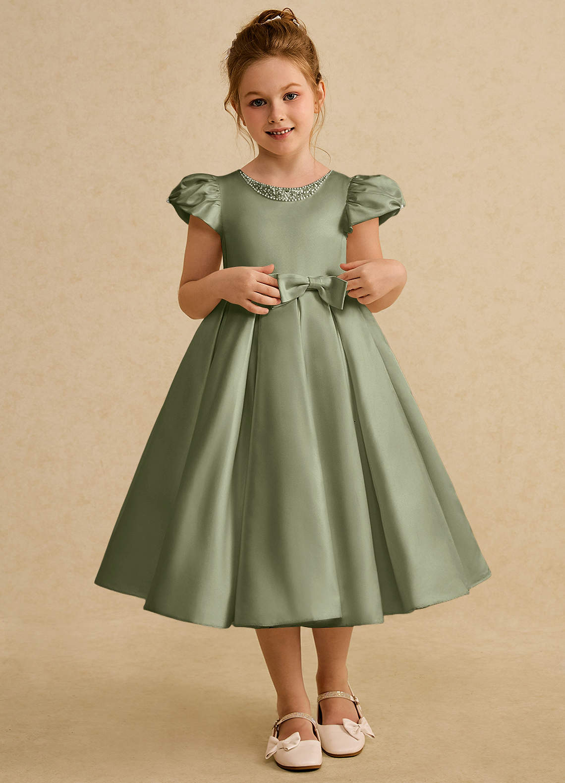Azazie Pearl Blumenmädchenkleider Ballkleid Plissee Matte Satin Kleid Pistazie image1