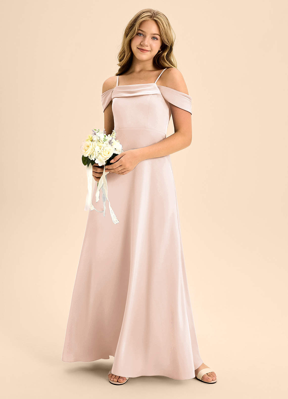 Azazie Anselie Junior Vestido de Rosa Rubor de Satén Elástico de Corte En A con Vestidos sin tirantes image1