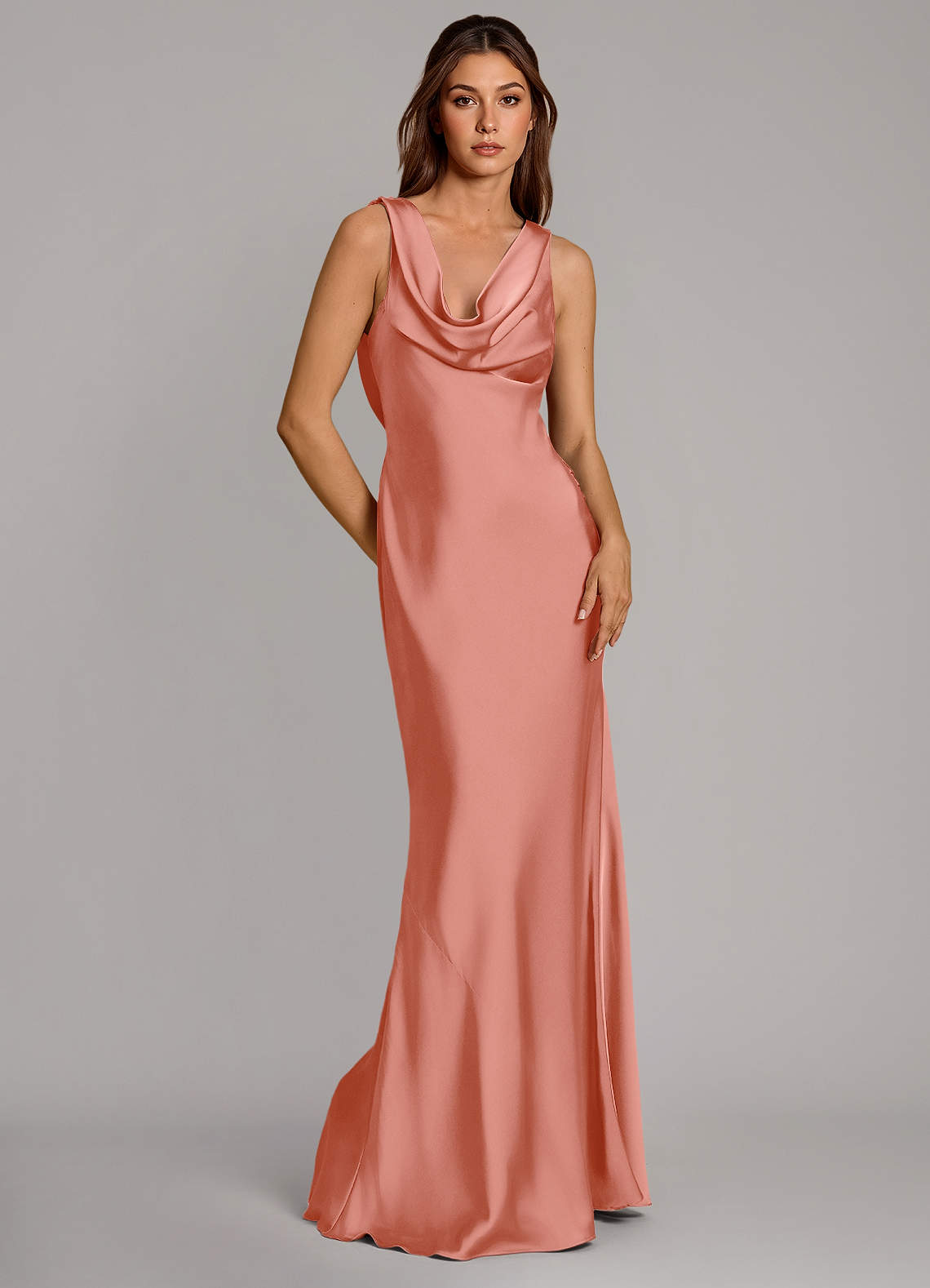 Azazie Cheryl Robes de demoiselle d'honneur Robe Sirène en Satin extensible Corail image1