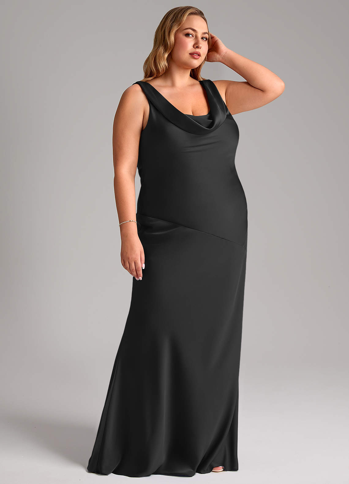Azazie Rylina Vestidos de madrinha de casamento Vestir Preto de Cetim elástico de sereia image9
