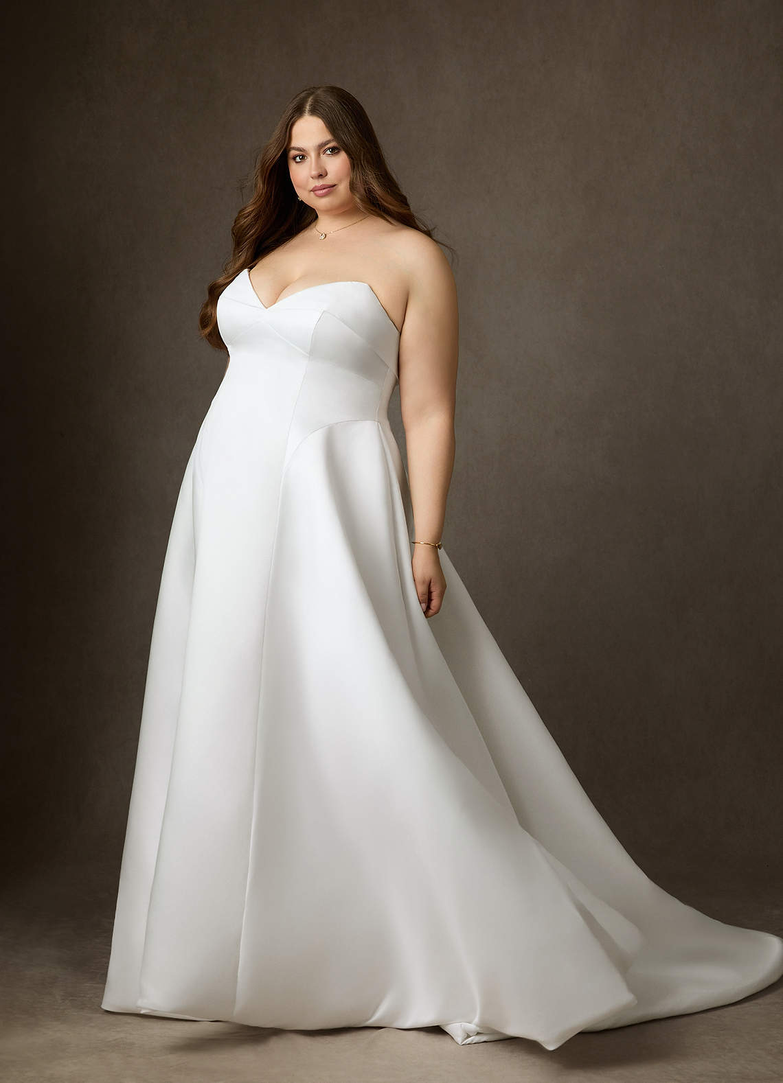 Azazie Junessa Brudekjoler En streg Stropløs Satin Kapel tog Kjole image5