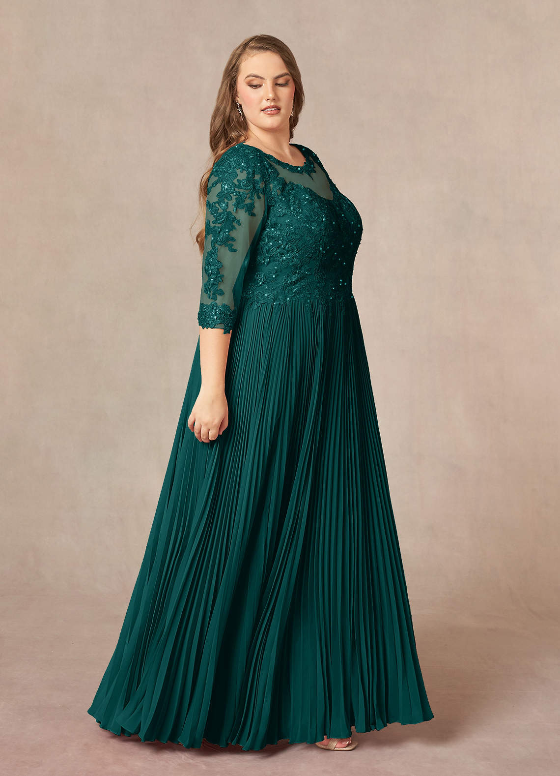 Jumper Dresses Dresses For The Mother Of The Quinceanera Emerald Green  Bride Dresses Plus Size 28 Prom Dresses Azazie Corinne Peacock A-Line  Sequins Chiffon