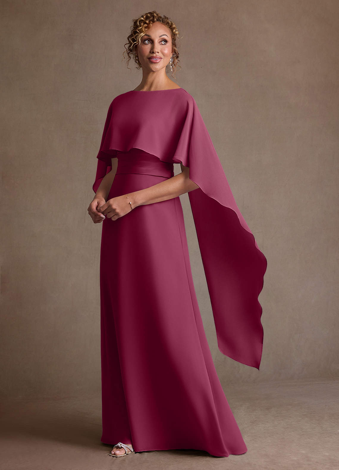 Azazie Marilla Mère de la mariée Robes Robe Trapèze en Mousseline de soie Plissée Mûre image4