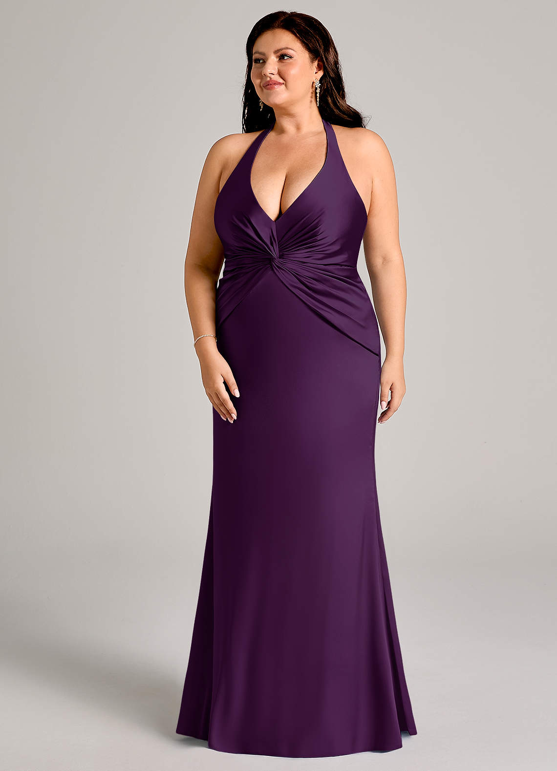 Azazie Valerie Vestidos de damas de honor Vestido de Uva de Satén Elástico de Corte Sirena con Plisado image10