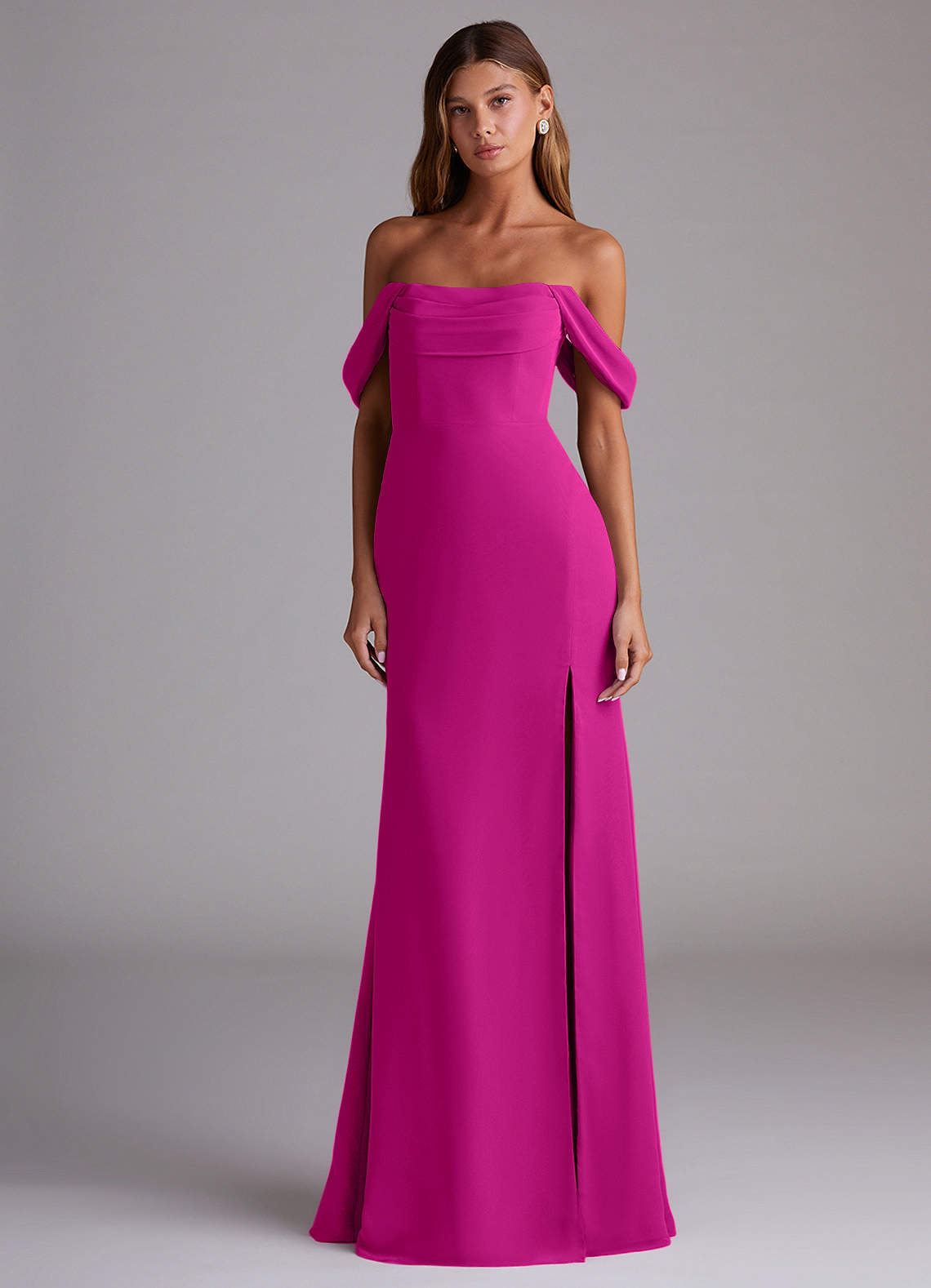 Azazie Saige Vestidos de damas de honor Vestido de Fucsia de Gasa de Corte en A Convertible con Vestidos sin tirantes image2