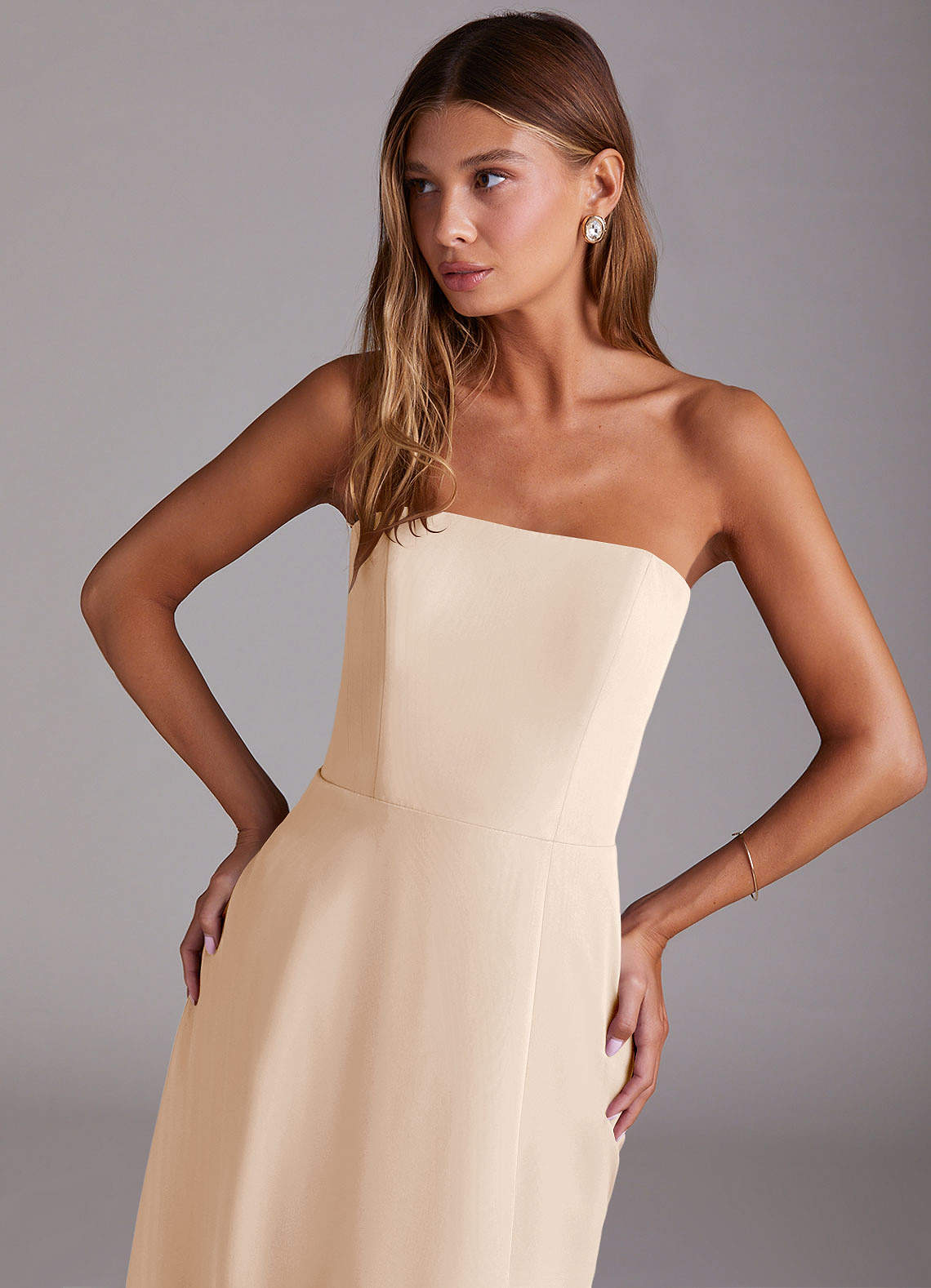 Azazie Wren Abiti da Damigella Abito Convertibile A-Line in Chiffon Spacco Laterale Alabastro Bianco image4