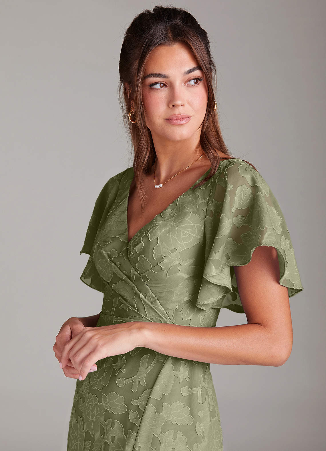 Azazie Ambrosia Essayer des robes à la maison Robe Trapèze en Blumen-Burnout Plissée Bleu Poussiéreux image5