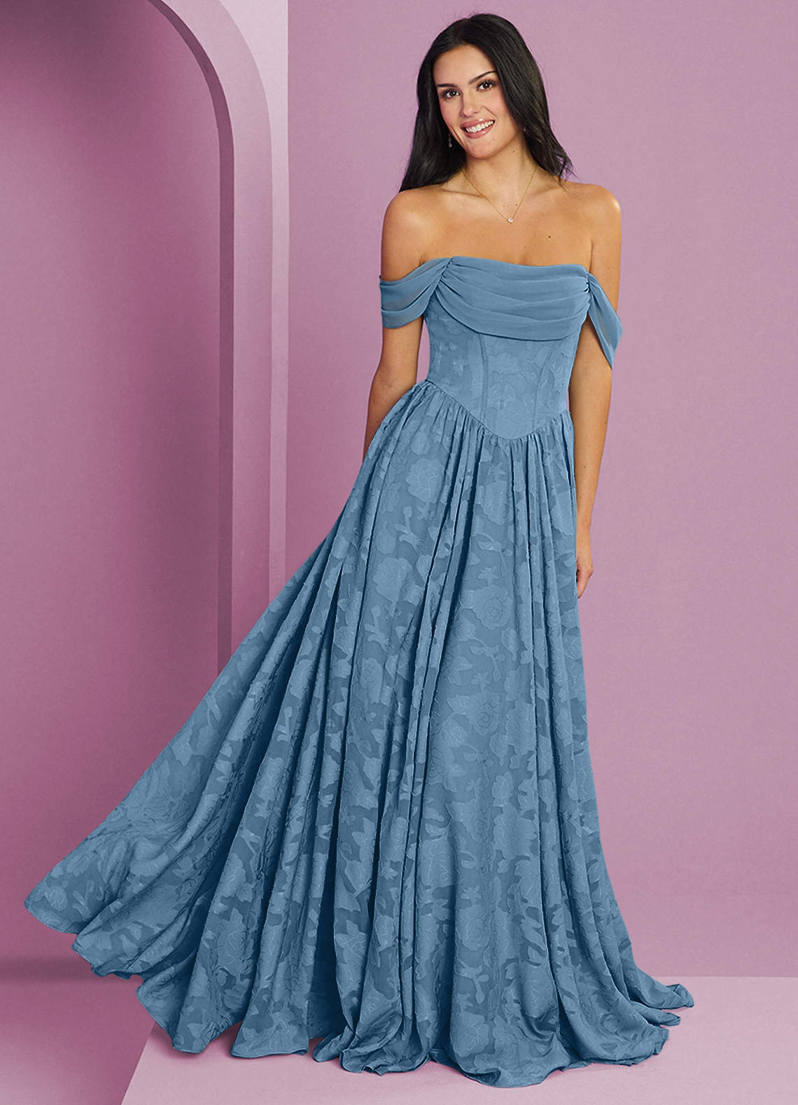 Barbie ♥ Azazie Robes de demoiselle d'honneur Robe Trapèze Convertible en Blumen-Burnout Épaule décolletée Acier Bleuté image1