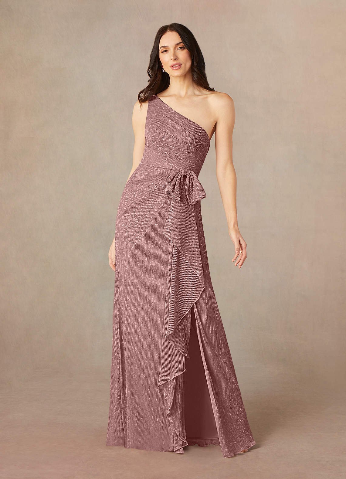 Azazie Jocelyn vestidos de madre de la novia Vestido de Rosa Polvorienta de Malla Metálica de Recto con Hombro unilateral image1