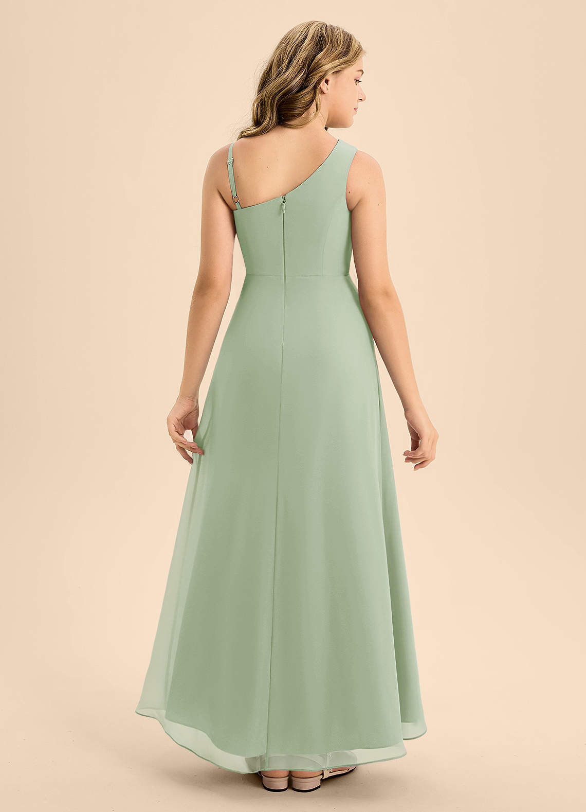 Azazie Brooke Junior Abito A-Line in Chiffon Spacco Laterale Verde Salvia image1