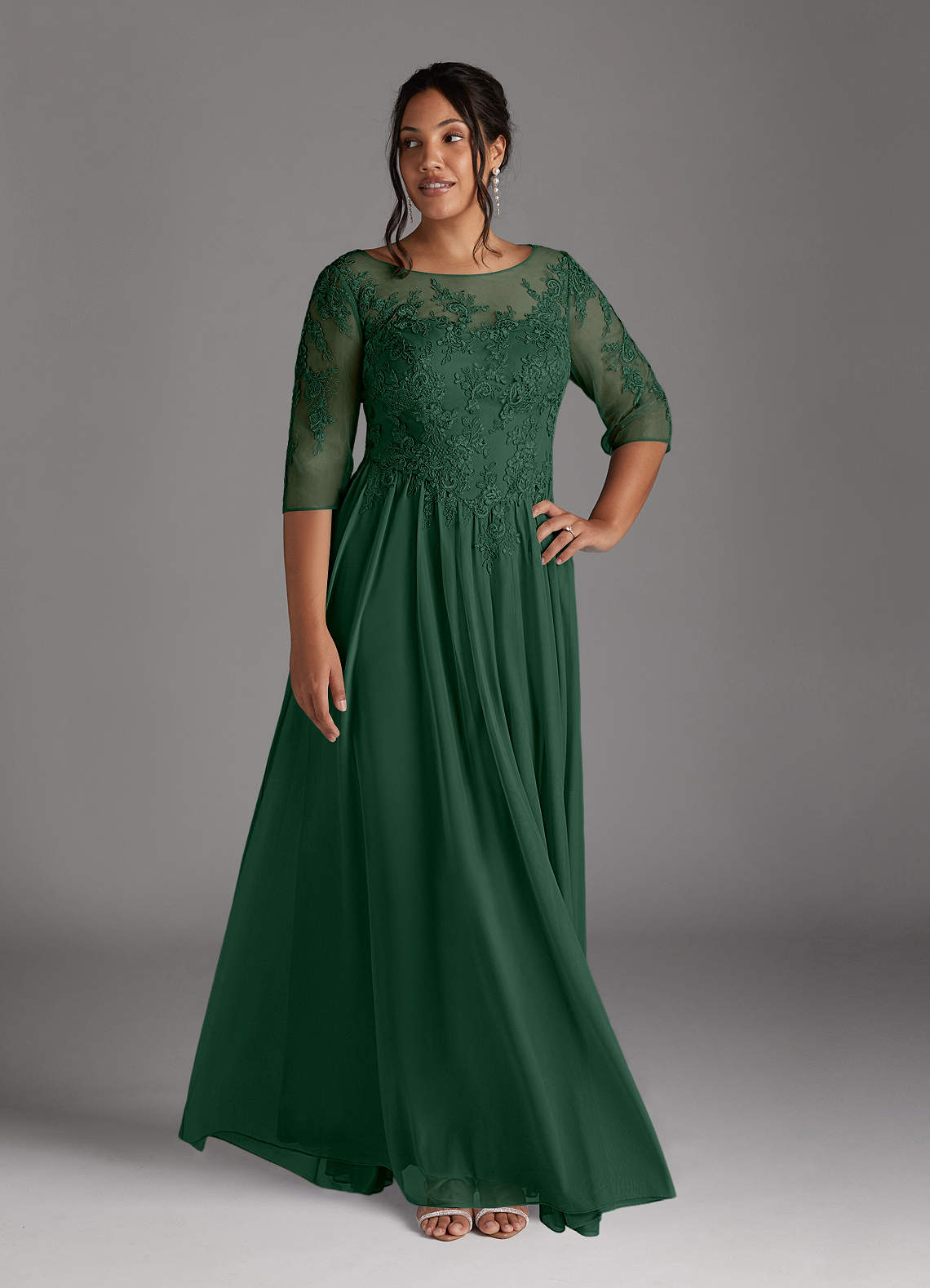 Azazie Harriet Mère de la mariée Robes Robe Trapèze en Maille Dentelle en forme d'anneau Vert Foncé image1