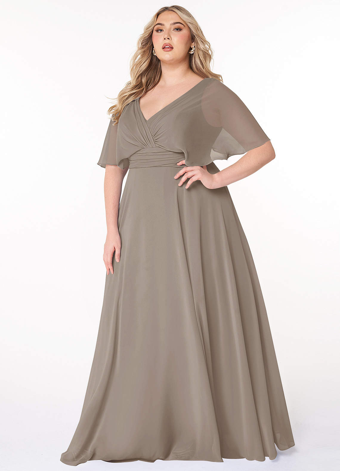 Azazie Pamela Robes de demoiselle d'honneur Robe Trapèze en Mousseline de soie Col V plissé Taupe image1